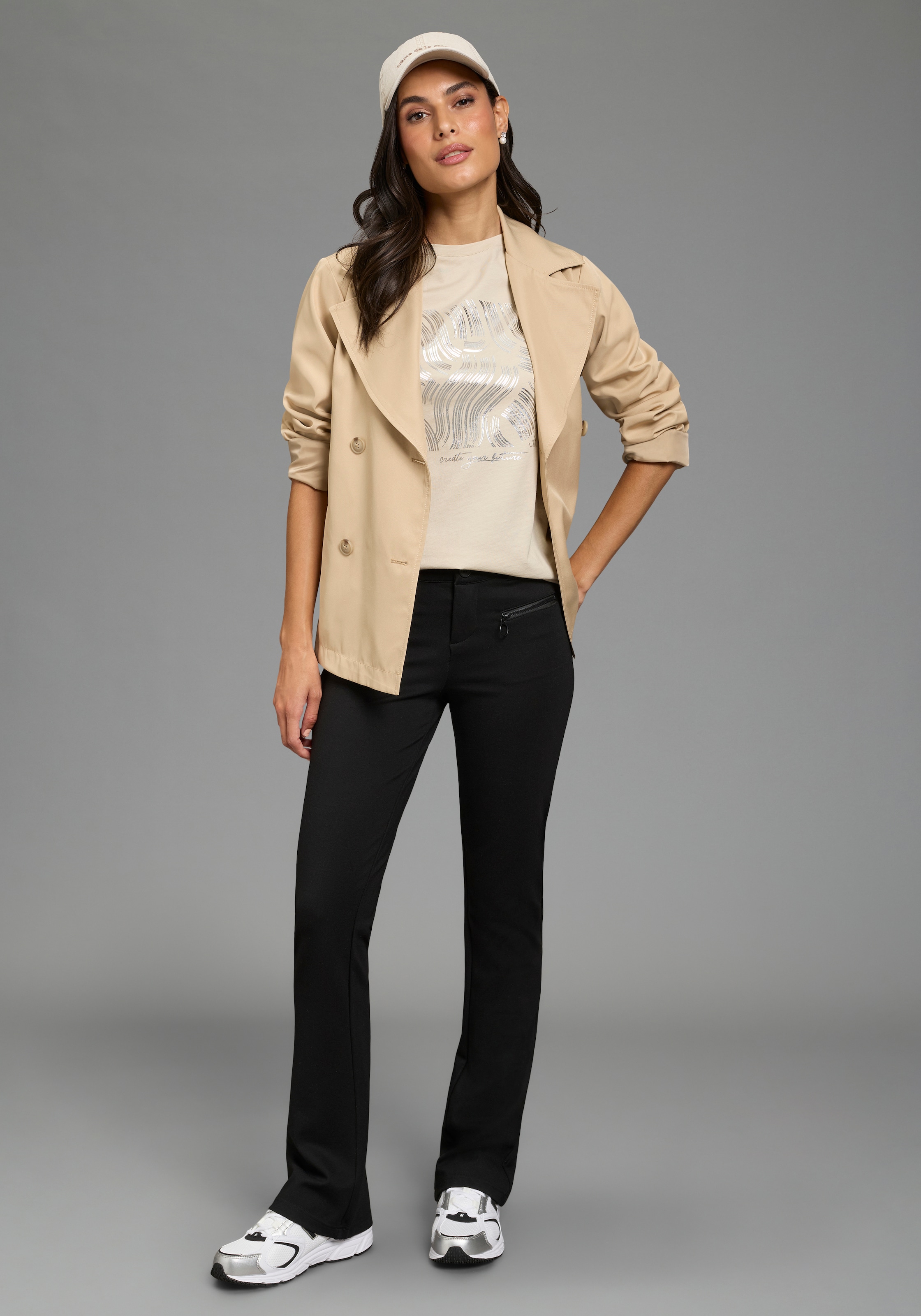 Laura Scott T-Shirt mit schimmerndem Folienprint, hüftlange Basic-Passform