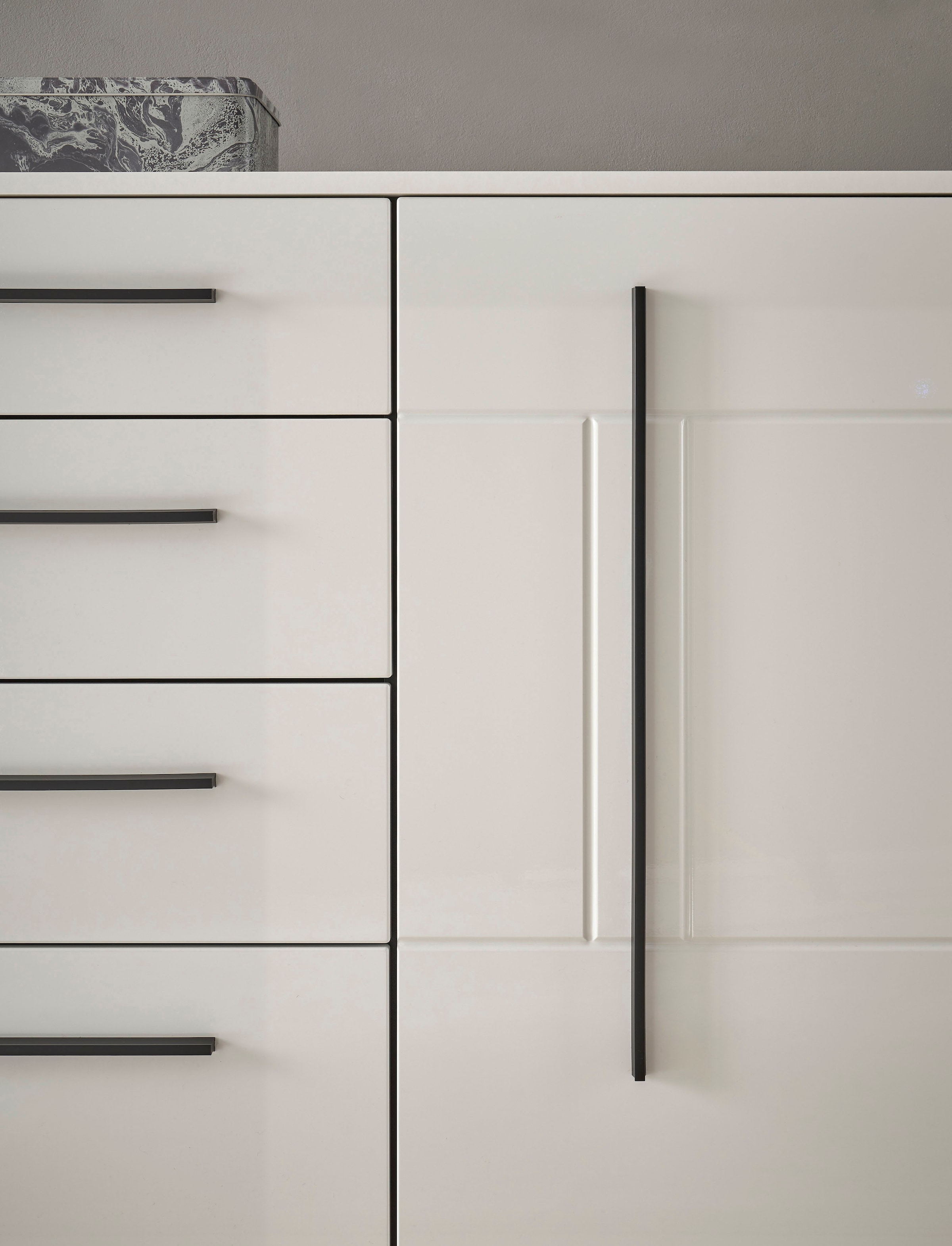 INOSIGN Wohnwand »Cantara, moderne Anbauwand, Wohnzimmer-Set, in Eiche Evoke oder Weiß«, (Set), enthält zwei Vitrinen, ein Sideboard und ein Wandboard