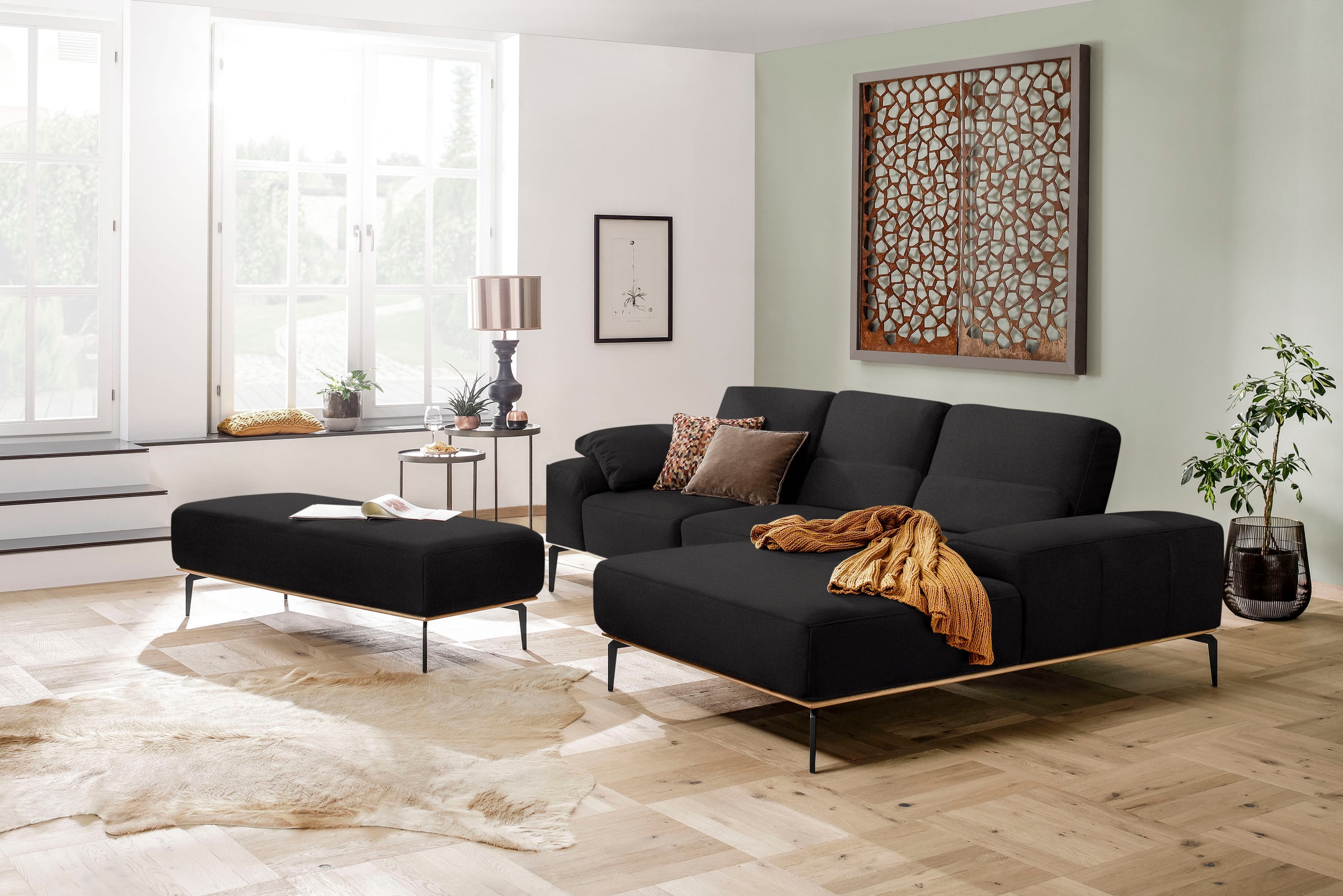 W.SCHILLIG Ecksofa »run, Designsofa mit tollem Sitzkomfort, bequem, L-Form«, mit Holzsockel, Füße in Schwarz pulverbeschichtet, Breite 279 cm