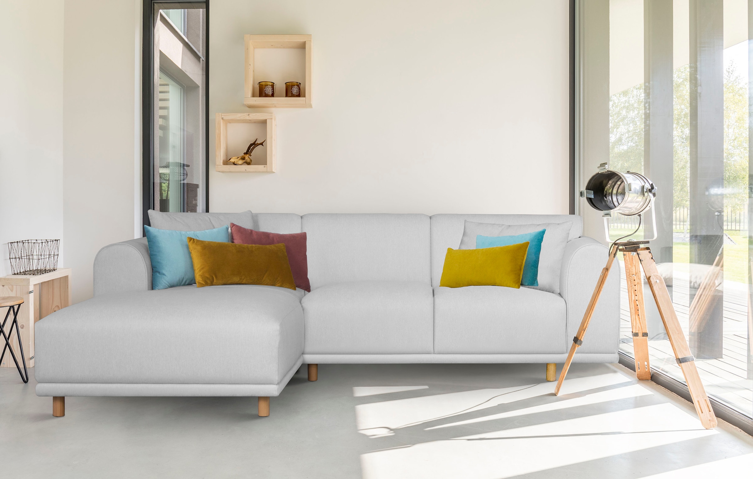 andas Ecksofa "Maroon L-Form", in skandinavischem Design, mit losen Kissen günstig online kaufen