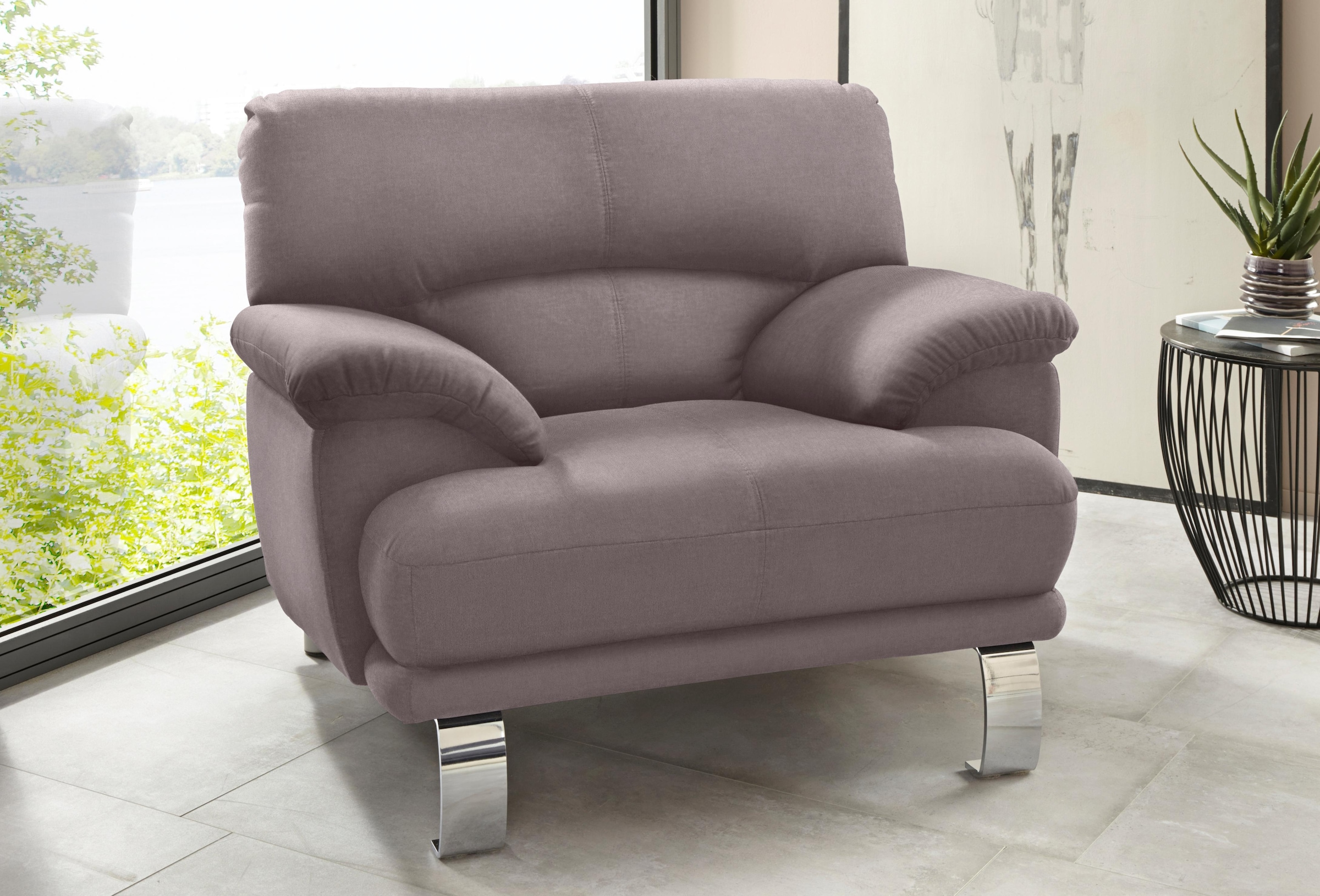 TRENDMANUFAKTUR Sessel »Cecilia II, Loungesessel in italienischem Design«, breite und bequeme Armlehnen