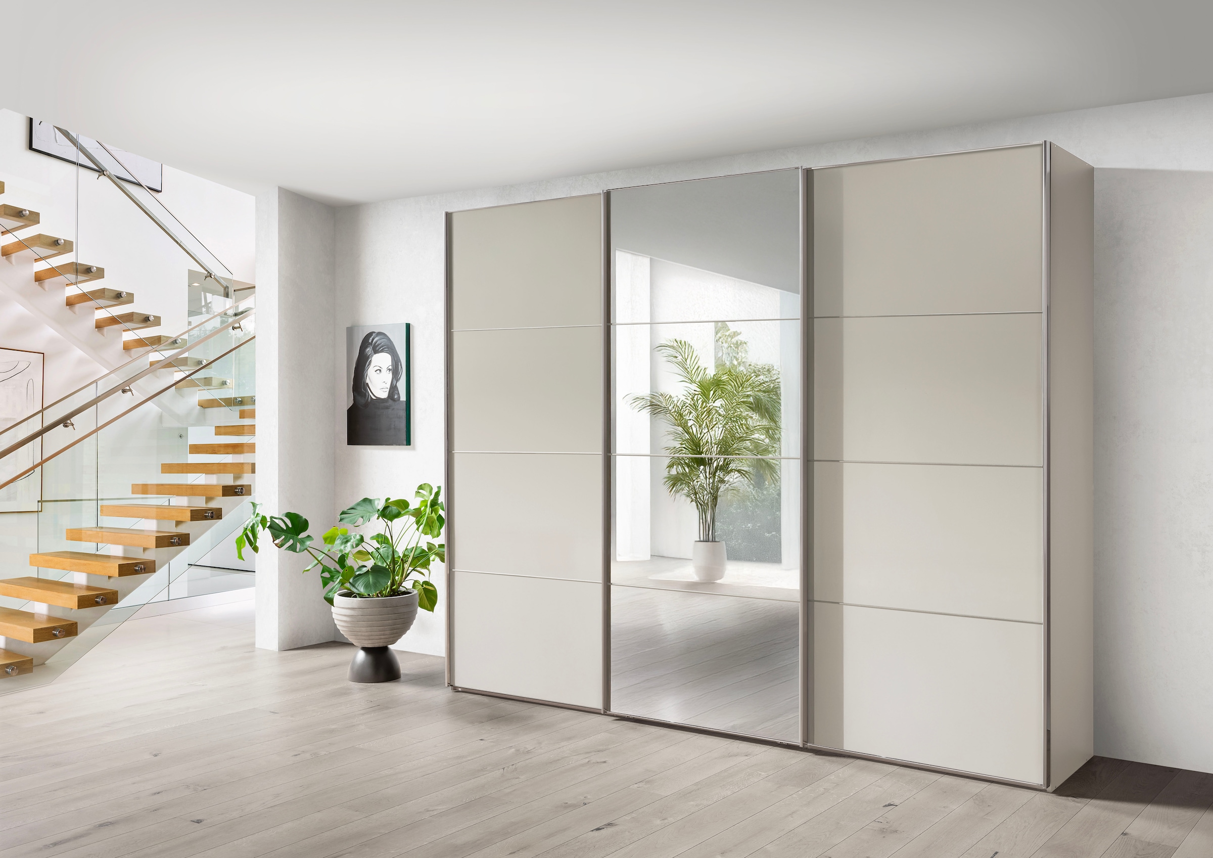 WIEMANN Schwebetürenschrank »Phoenix, Made in Germany, modernes Design, Highlight, Blickfang« Viele Farbkombinationen, in 4 Breiten und in 2 Höhen erhältlich,  maximaler Staurraum, inkl.Einlegeböden, Wäscheböden u. Dämpfer