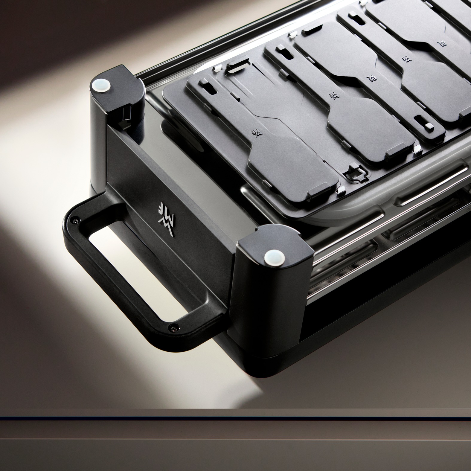 WMF Raclette »Master«, 8 St. Raclettepfännchen, 1500 W, indirekte LED-Beleuchtung, Keramikbeschichtung, 8 Pfännchen, 1500 W