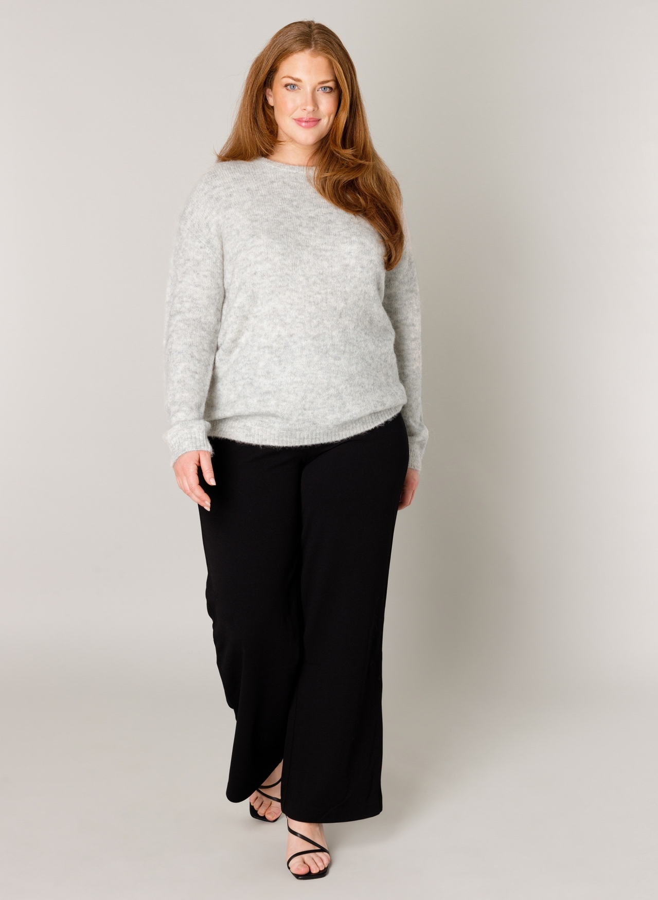Base Level Curvy Strickpullover »Yanara« mit Wolle und Elasthan