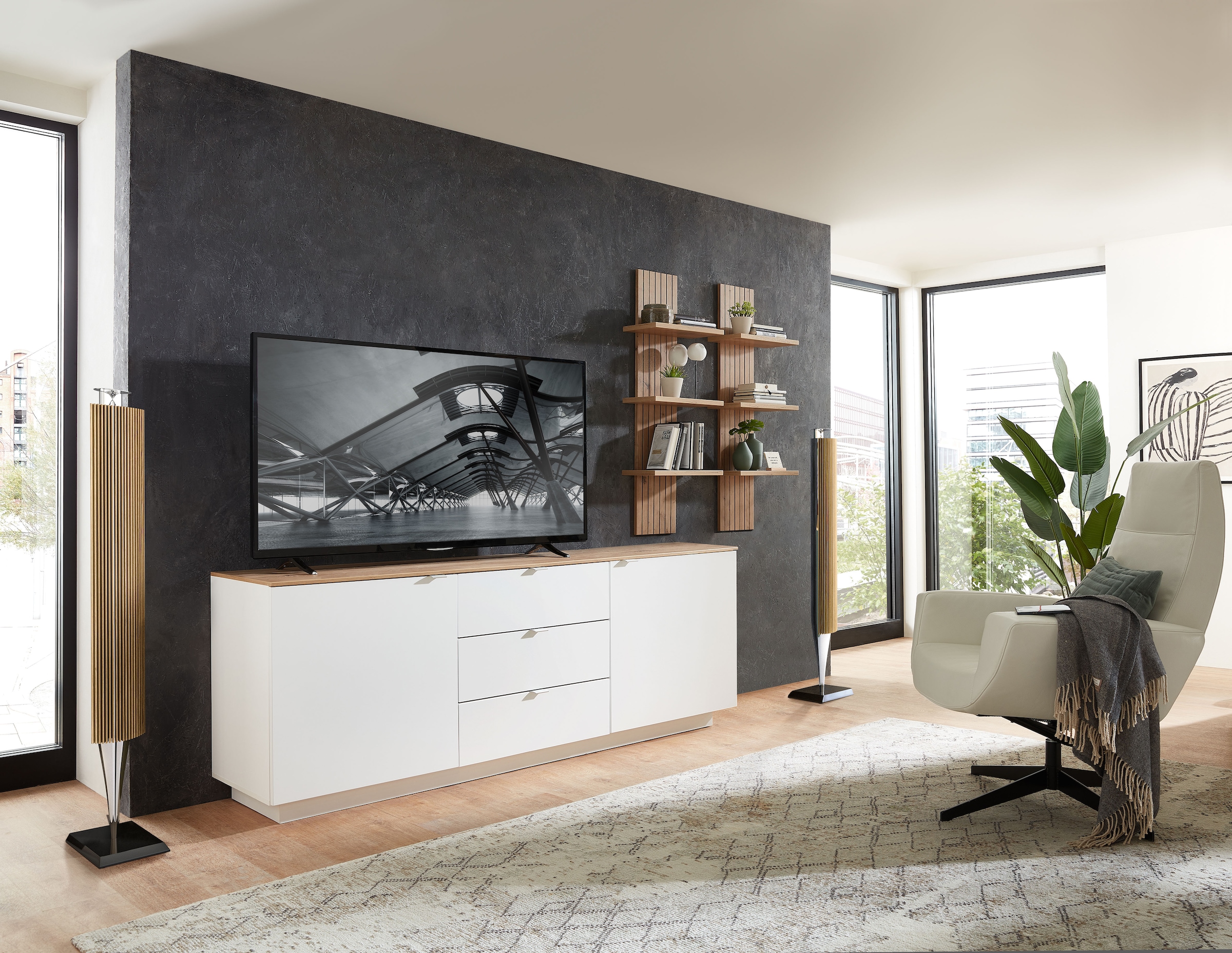 Innostyle TV-Schrank »Core, TV-Sideboard Stellmaß B/H/T 180x77x44 cm«, (1 St.), TV-Sideboard mit 2 Holztüren und 3 Schubkästen