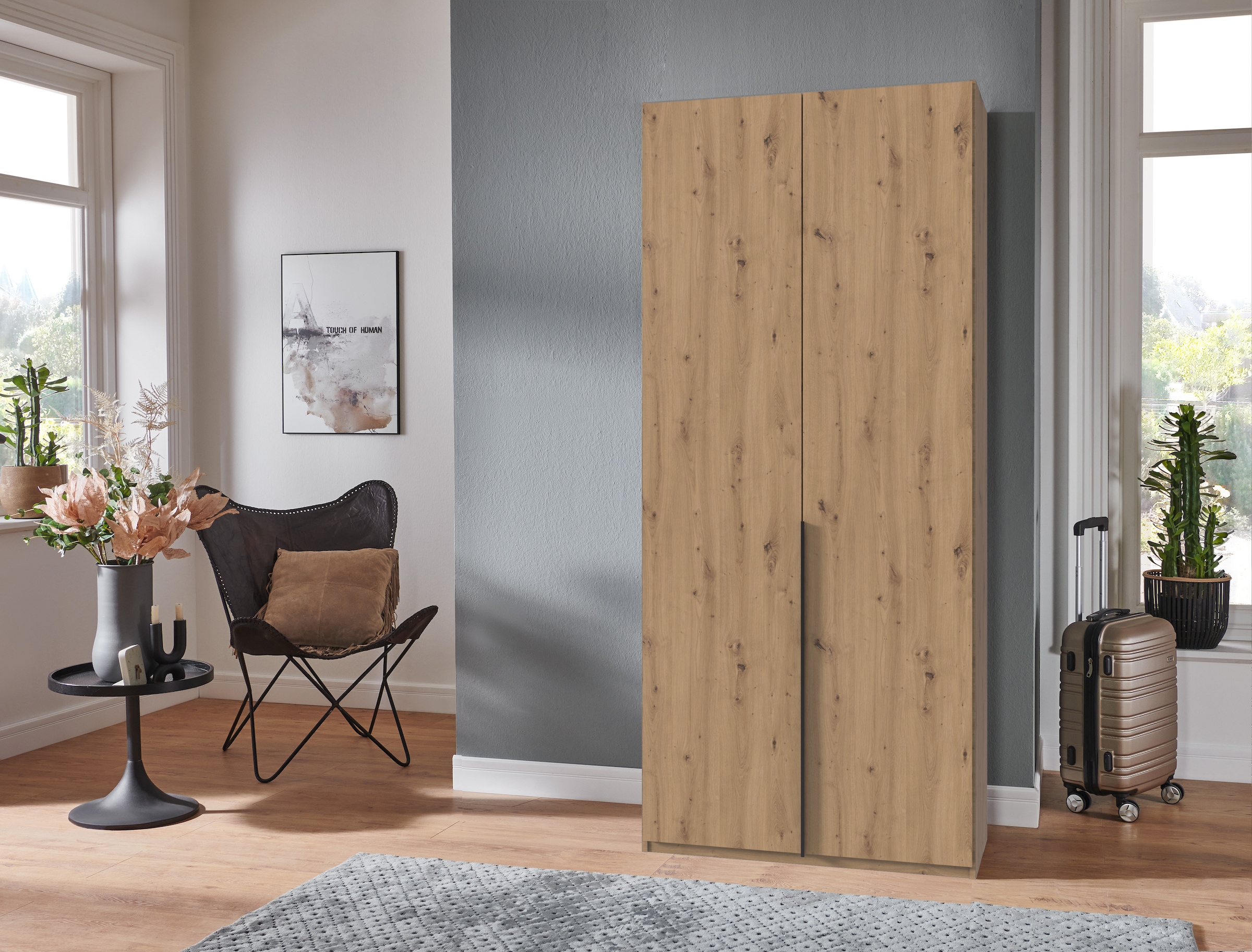 Wimex Kleiderschrank »Mugano, in 5 Breiten und 2 Höhen, Made in Germany«, (in Basic oder Premium Ausstattung mit 2 weiteren Einlegeböden), mit langen Griffstangen aus Metall, wahlweise mit oder ohne Spiegel