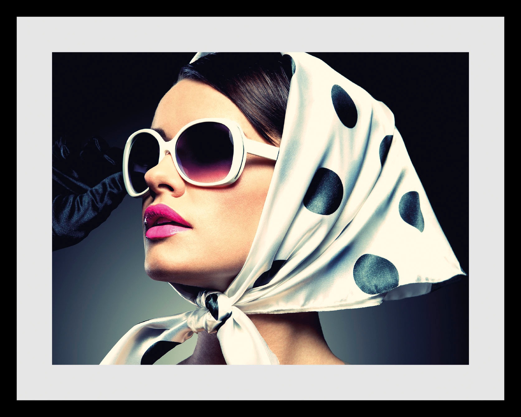 queence Bild »Diva«, Frau-Bilder von Frauen-Art-Kunst-Fashion-Mode-Magazinc günstig online kaufen