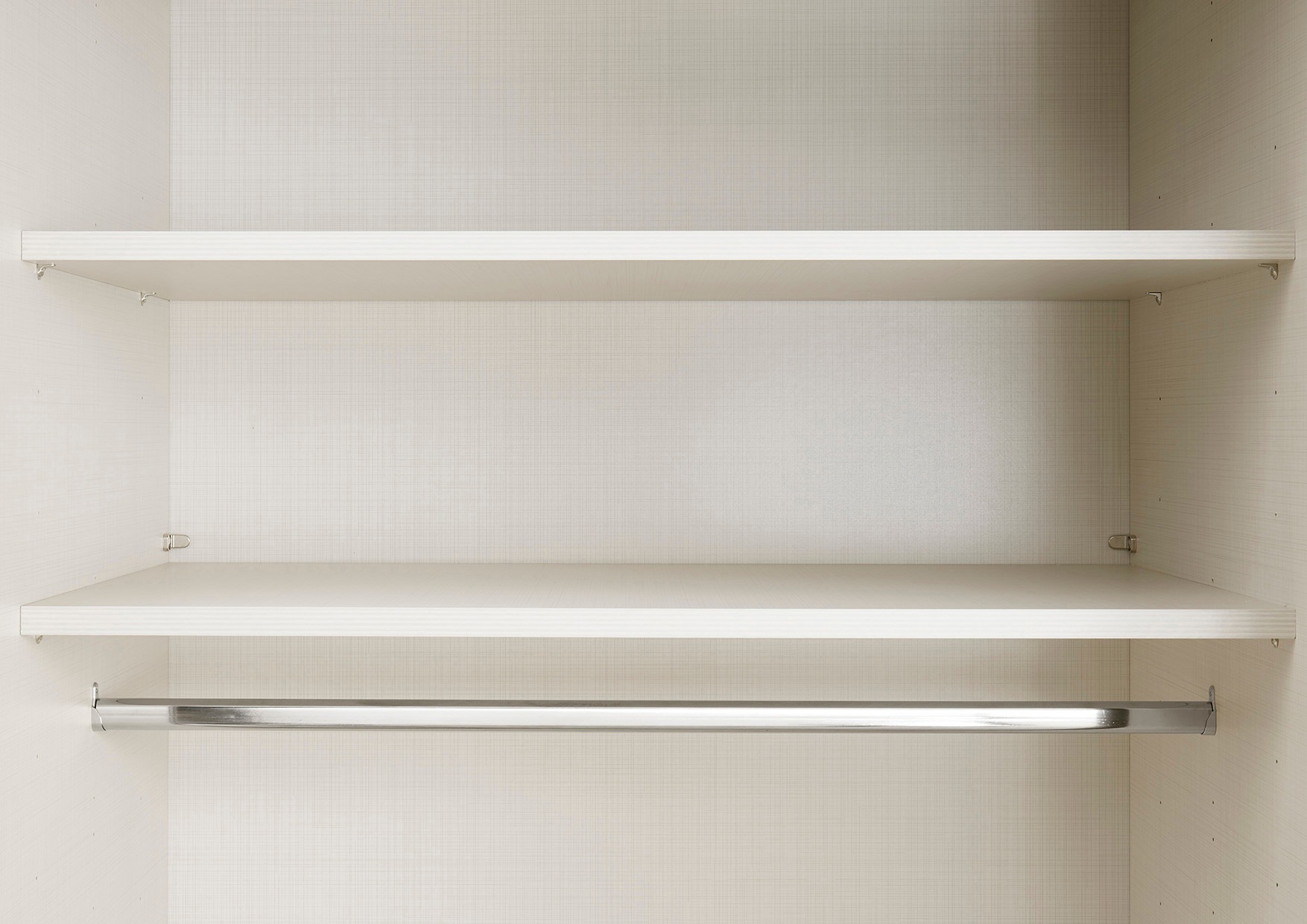 STAUD Schwebetürenschrank »Sinfonie Plus, edles Design in hochwertiger Qualität, Made in Germany« Mit Spiegeltüre und vier verschiedenen Ausstattungsvarianten