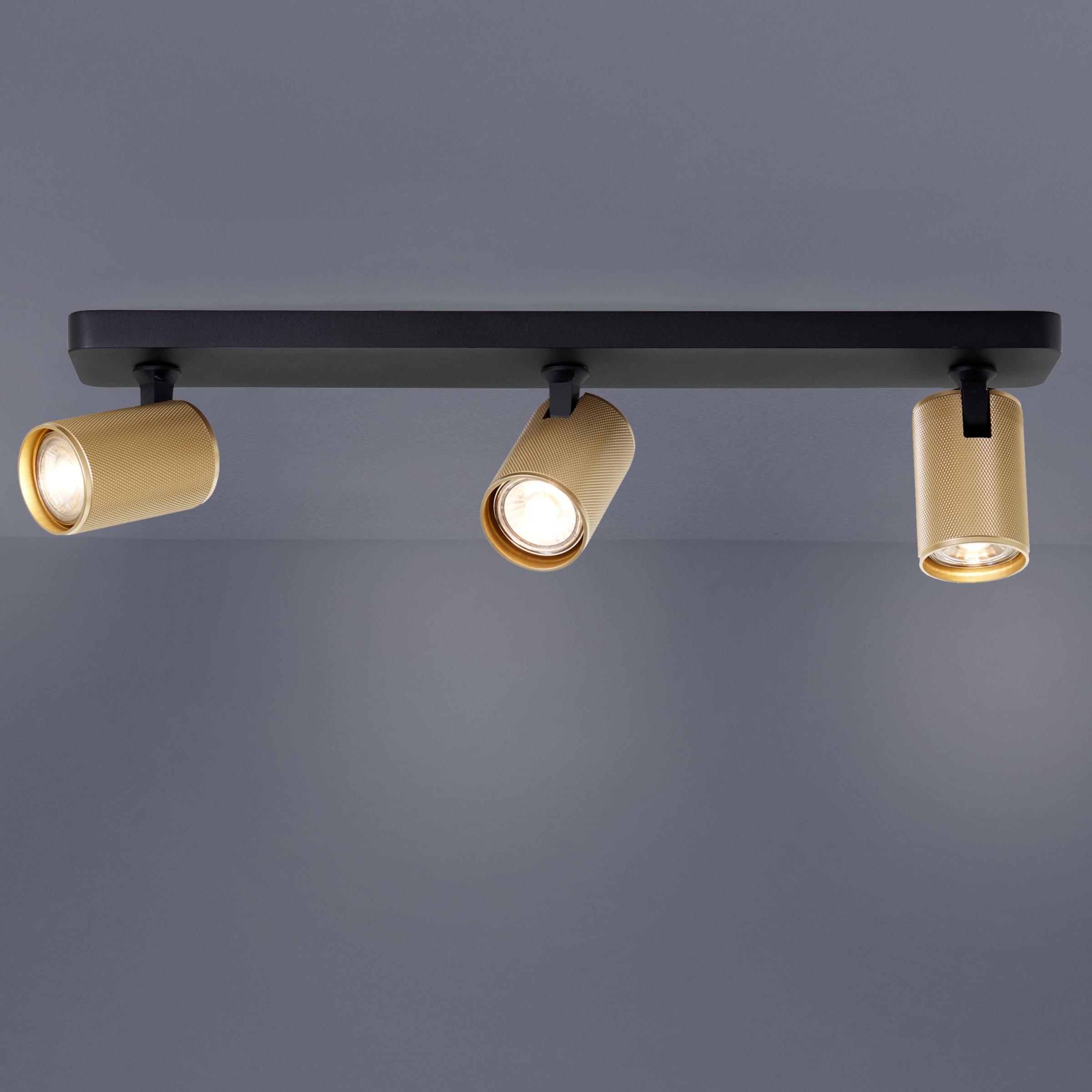 Brilliant Deckenstrahler »Marty«, 3 flammig, Leuchtmittel GU10 | LED wechselbar, Spotbalken schwenkbar, 12x53x9cm, GU10, 345lm, schwarz/matt gold