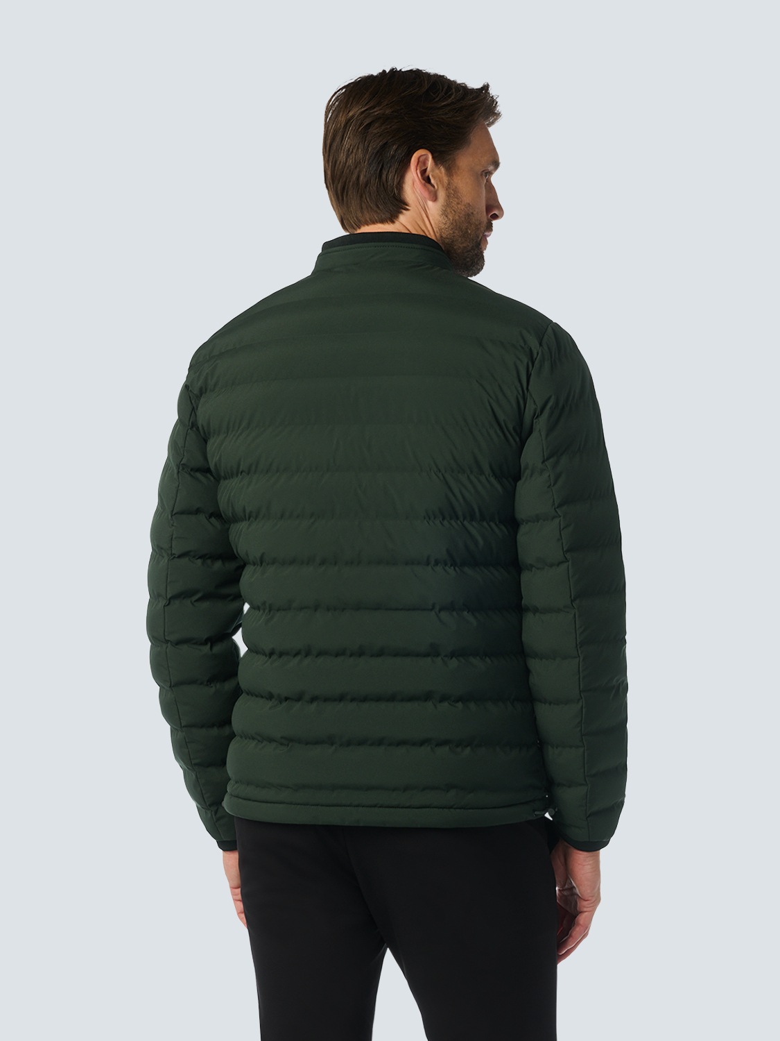 NO EXCESS Leichtdaunenjacke »No Excess Leichte Steppjacke mit sportlichem Look«