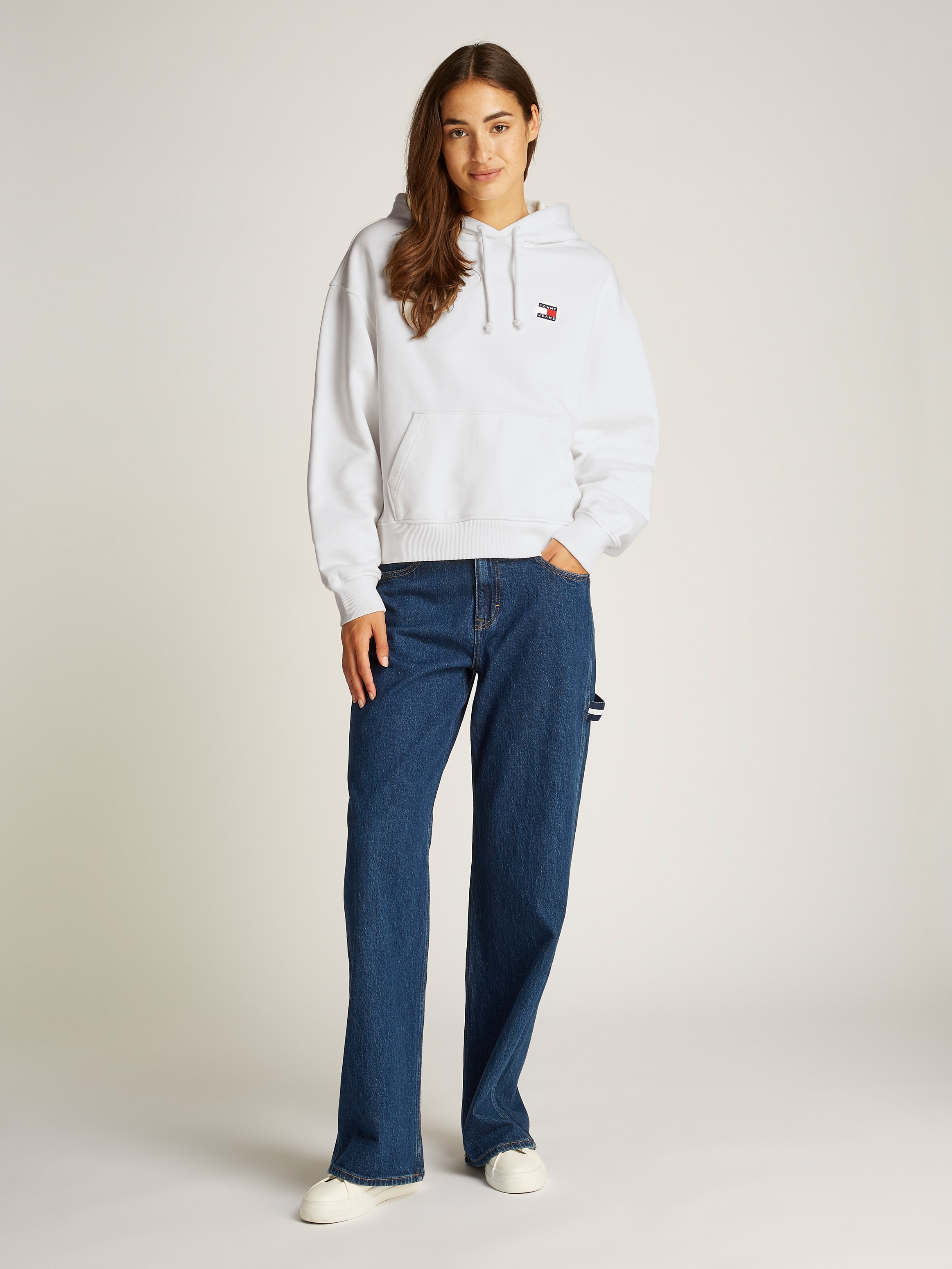 Tommy Jeans Hoodie »TJW BXY BADGE HOODIE EXT«, mit Logo-Badge