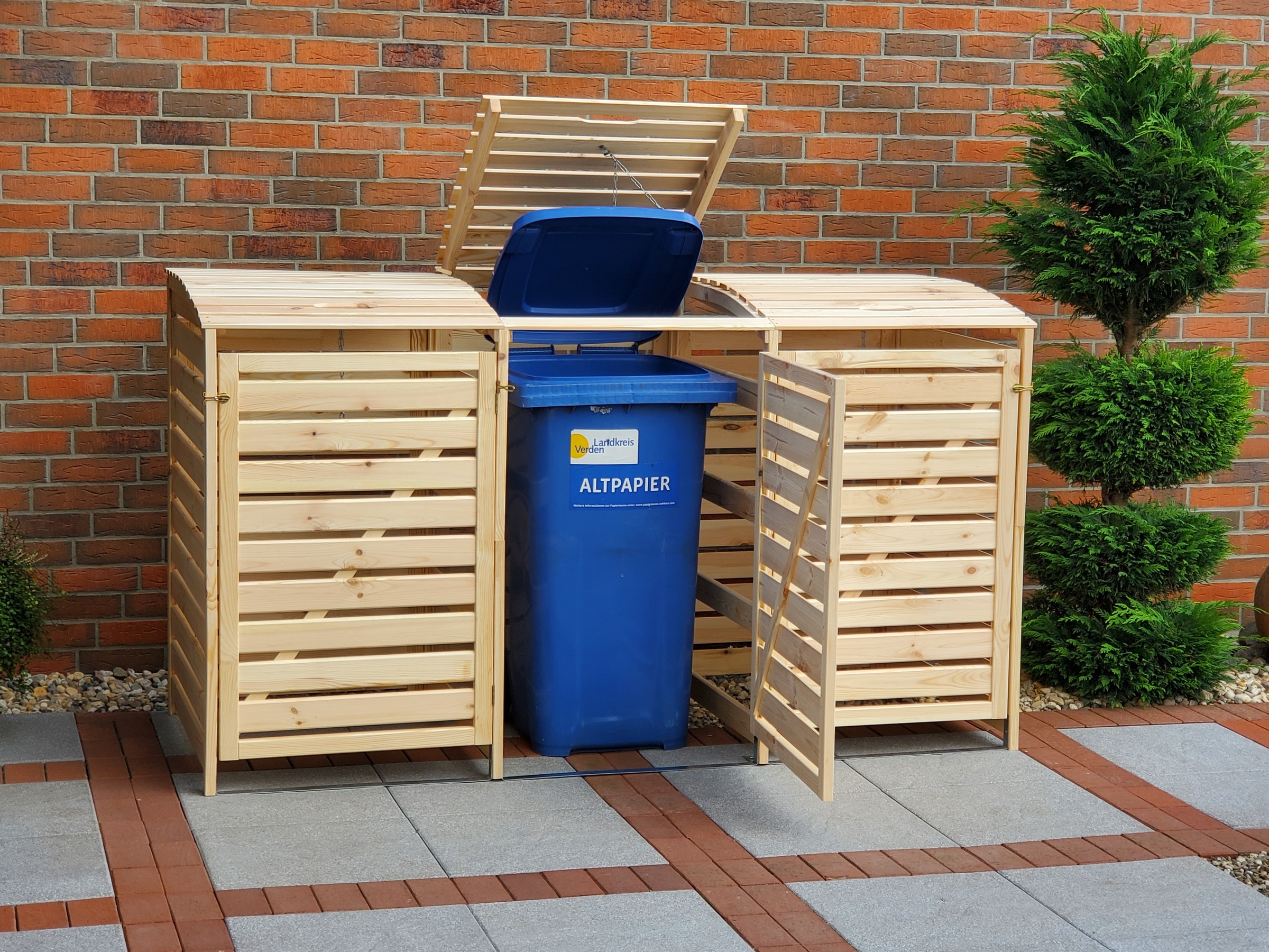 promadino Mülltonnenbox »Vario III«, für 3 Tonnen, robust aus ökologisch, zertifiziertem Kiefernholz
