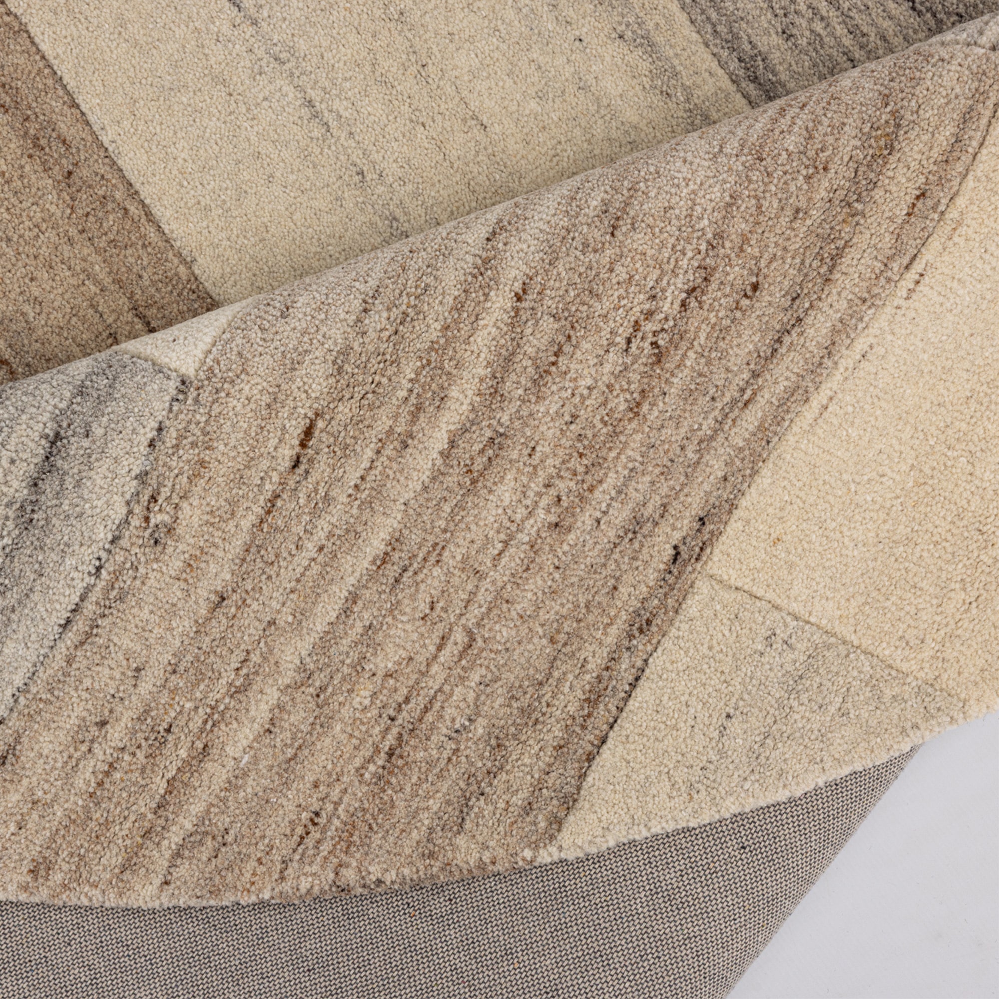 THEKO Wollteppich »Lola,  Wolle, handgearbeitet, Patchwork Design« rund 12 mm Höhe handgetuftet, Wohnzimmer, Schlafzimmer, Esszimmer