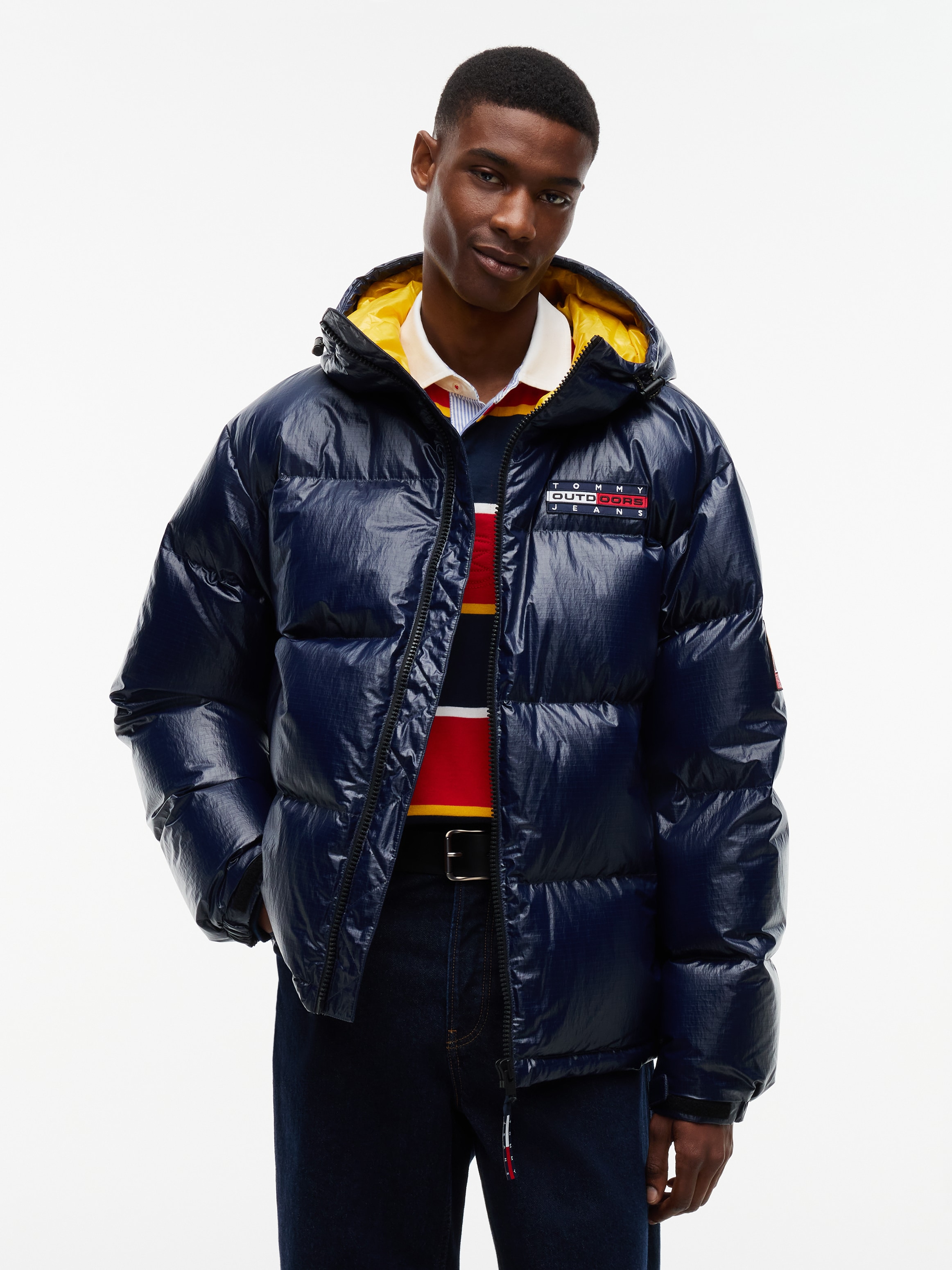 Tommy Jeans Daunenjacke »TJM ALASKA OUTDOORS DOWN« ohne Kapuze mit Daunenfüllung, leicht glänzende Oberfläche