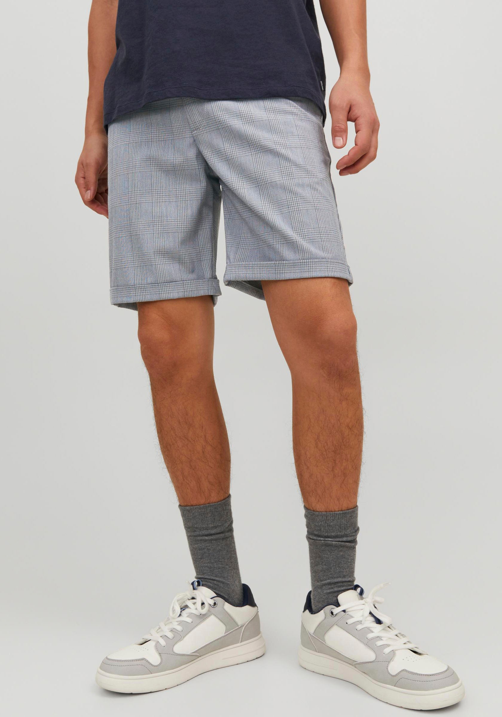 Bild von Jack & Jones Chinoshorts »JPSTCONNOR JJSHORTS SN«