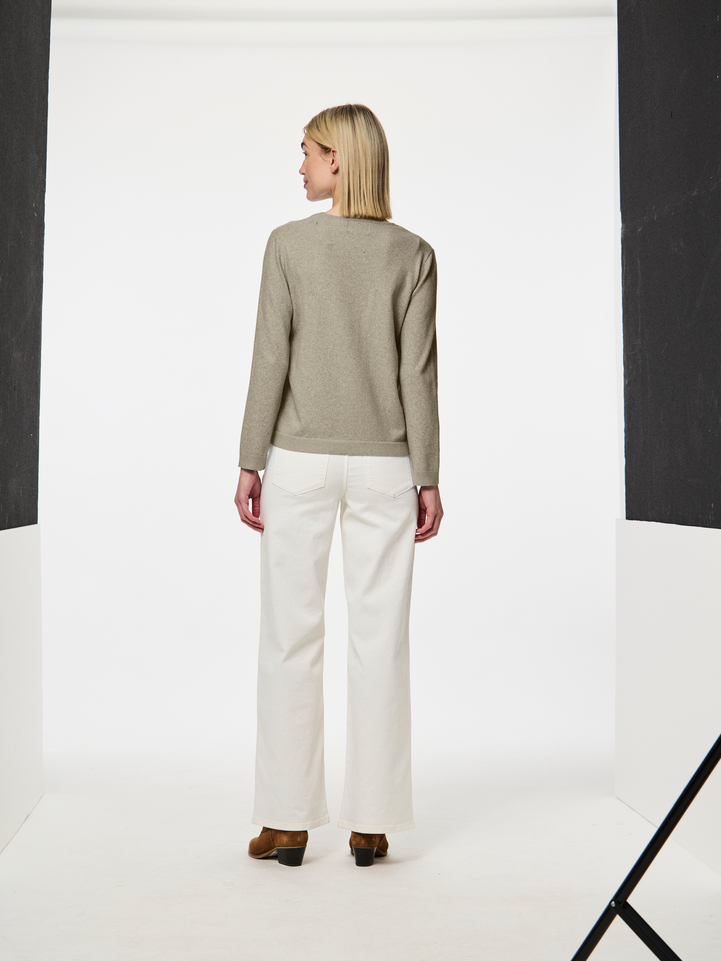 pieces V-Ausschnitt-Pullover »PCBREE LS V-NECK KNIT NOOS BC«