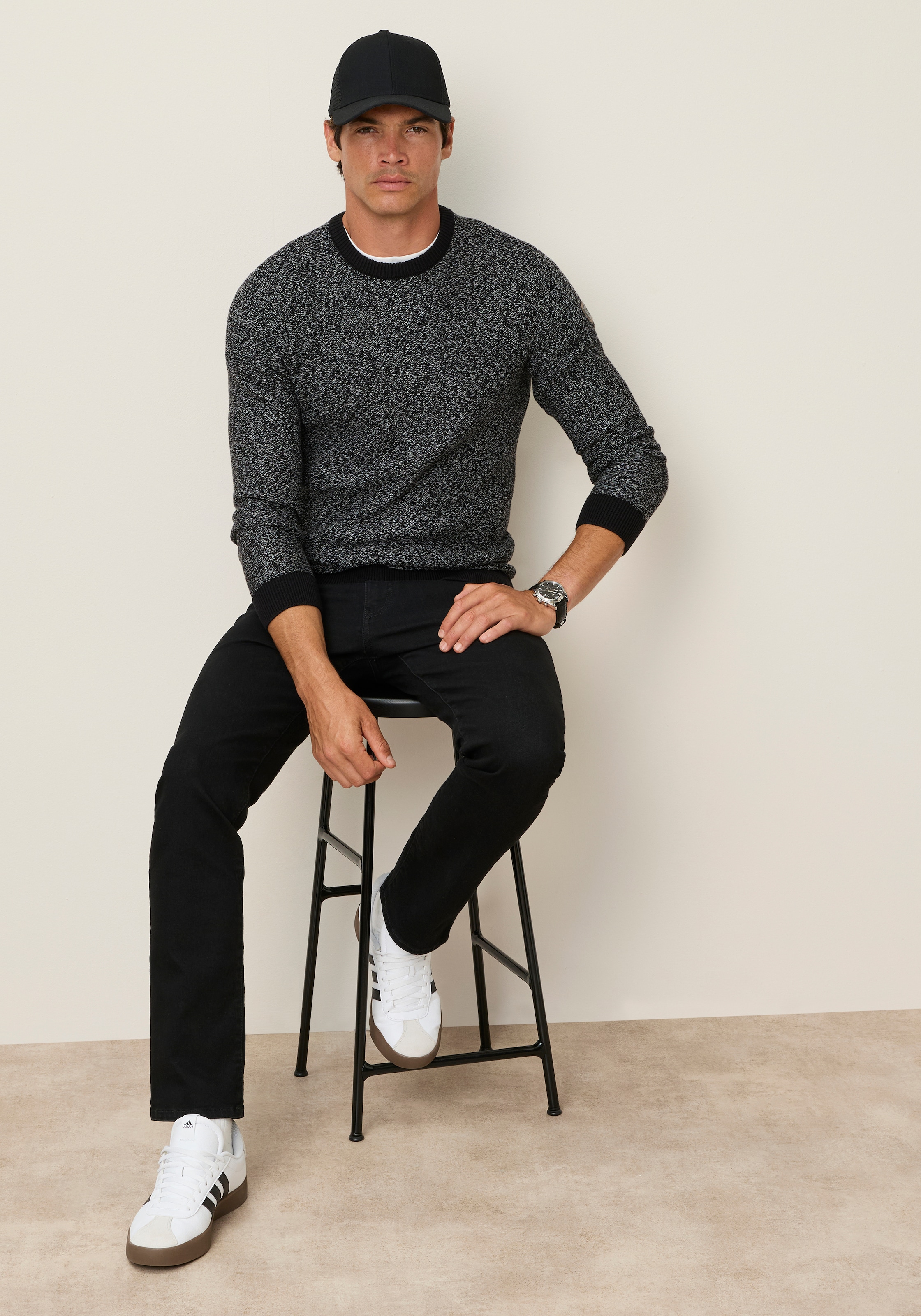 Man's World Rundhalspullover »Neue Kollektion! Highlight Strukturqualität« mit Rippbündchen am Ausschnitt, Strickmaterial, melierte Optik