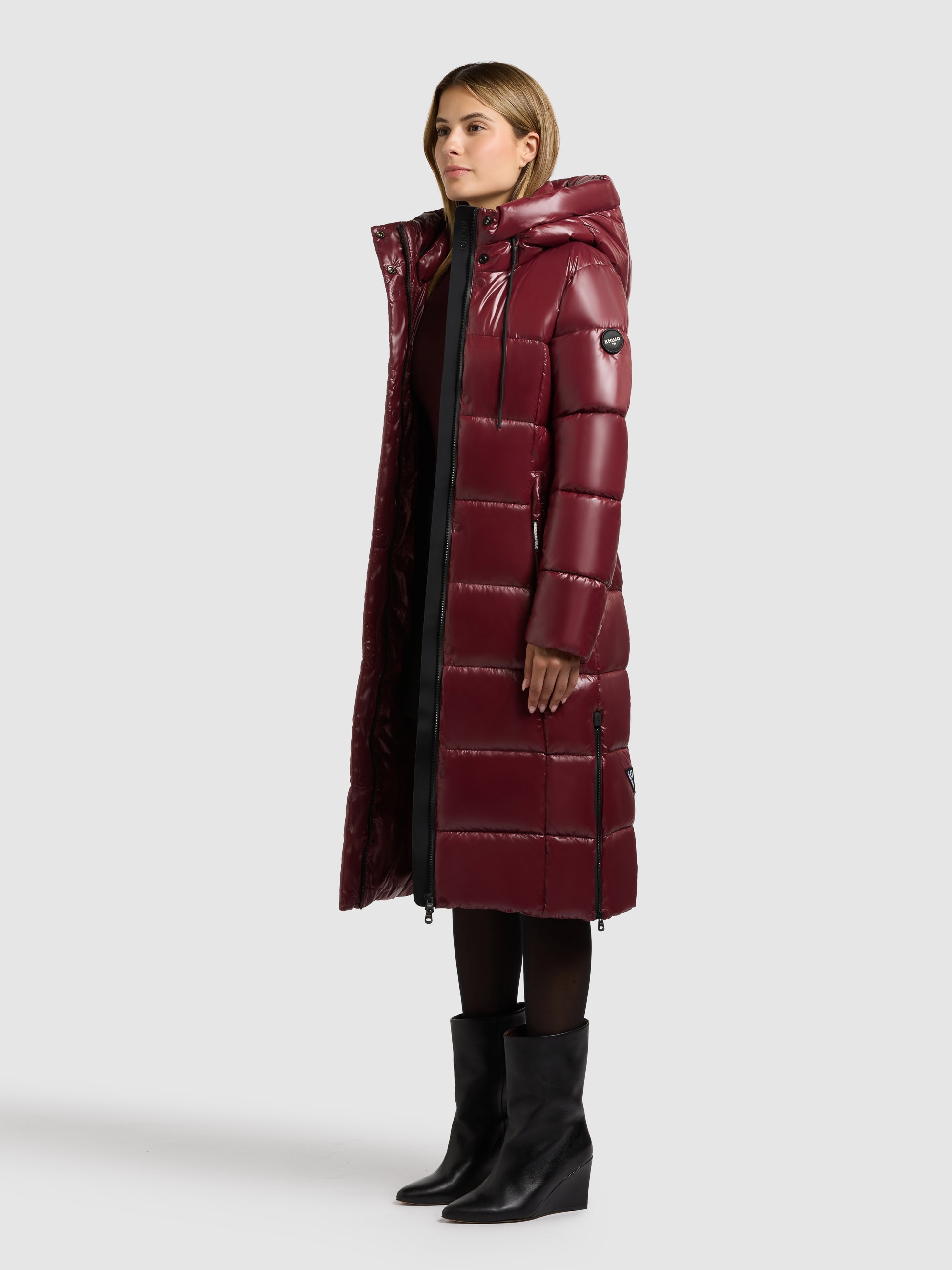 khujo Steppmantel »WILLA« praktische Seitenschlitze mit Reißverschluss