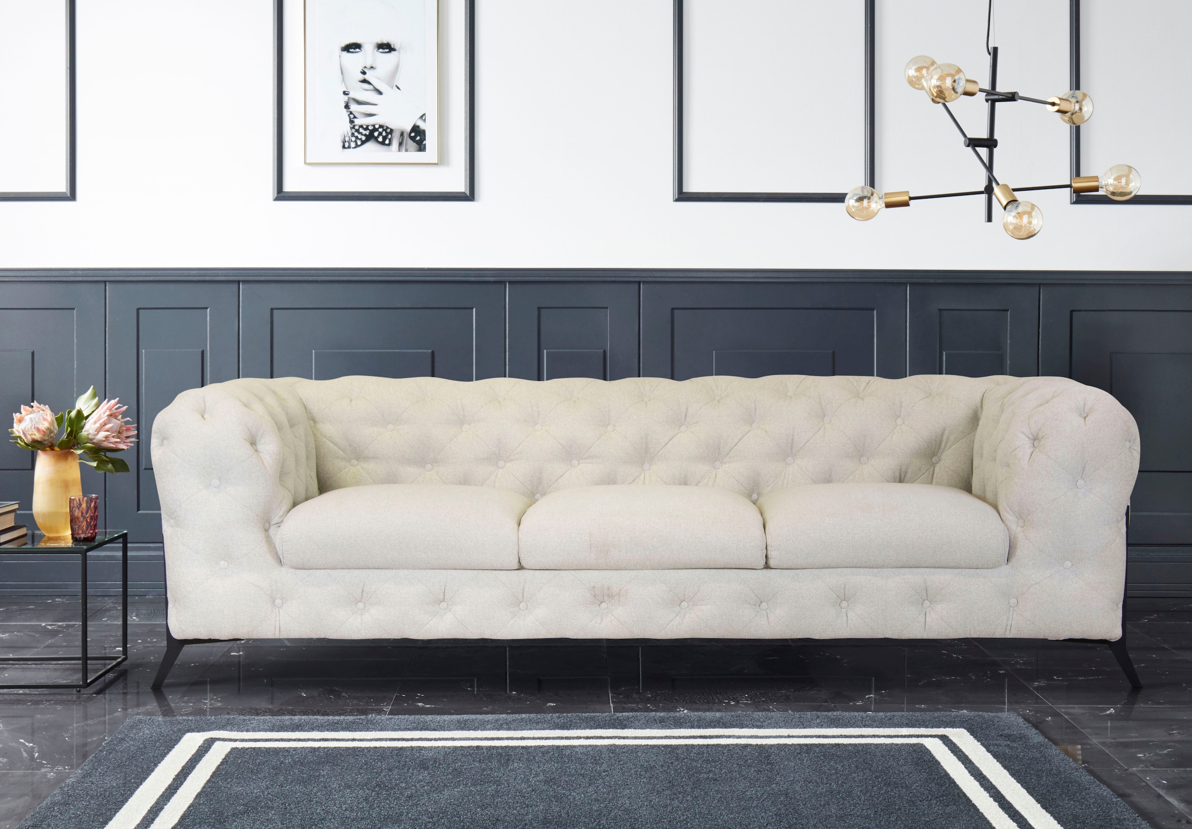 Leonique Chesterfield-Sofa »Amaury«, aufwändige Knopfheftung, moderne Chesterfield Optik, Fußfarbe wählbar