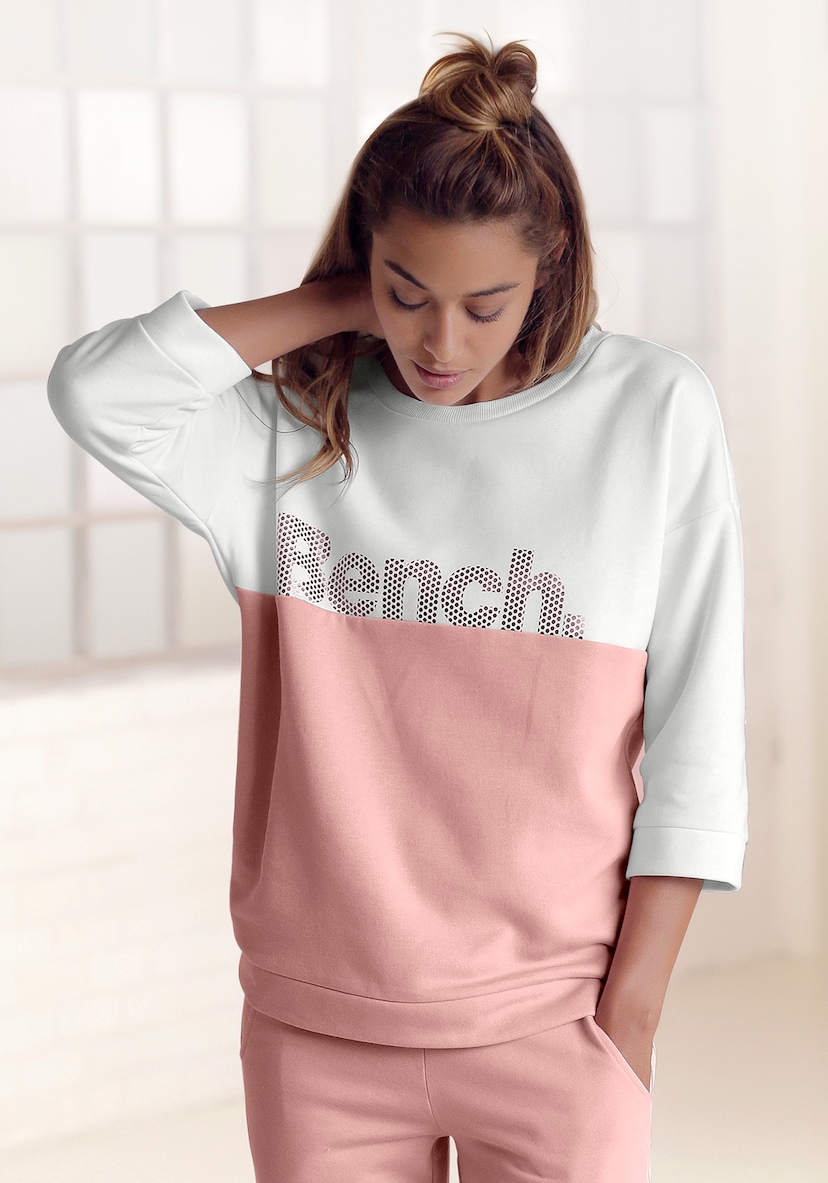 Bench. Sweatshirt, mit Logostickerei, Loungeanzug online kaufen