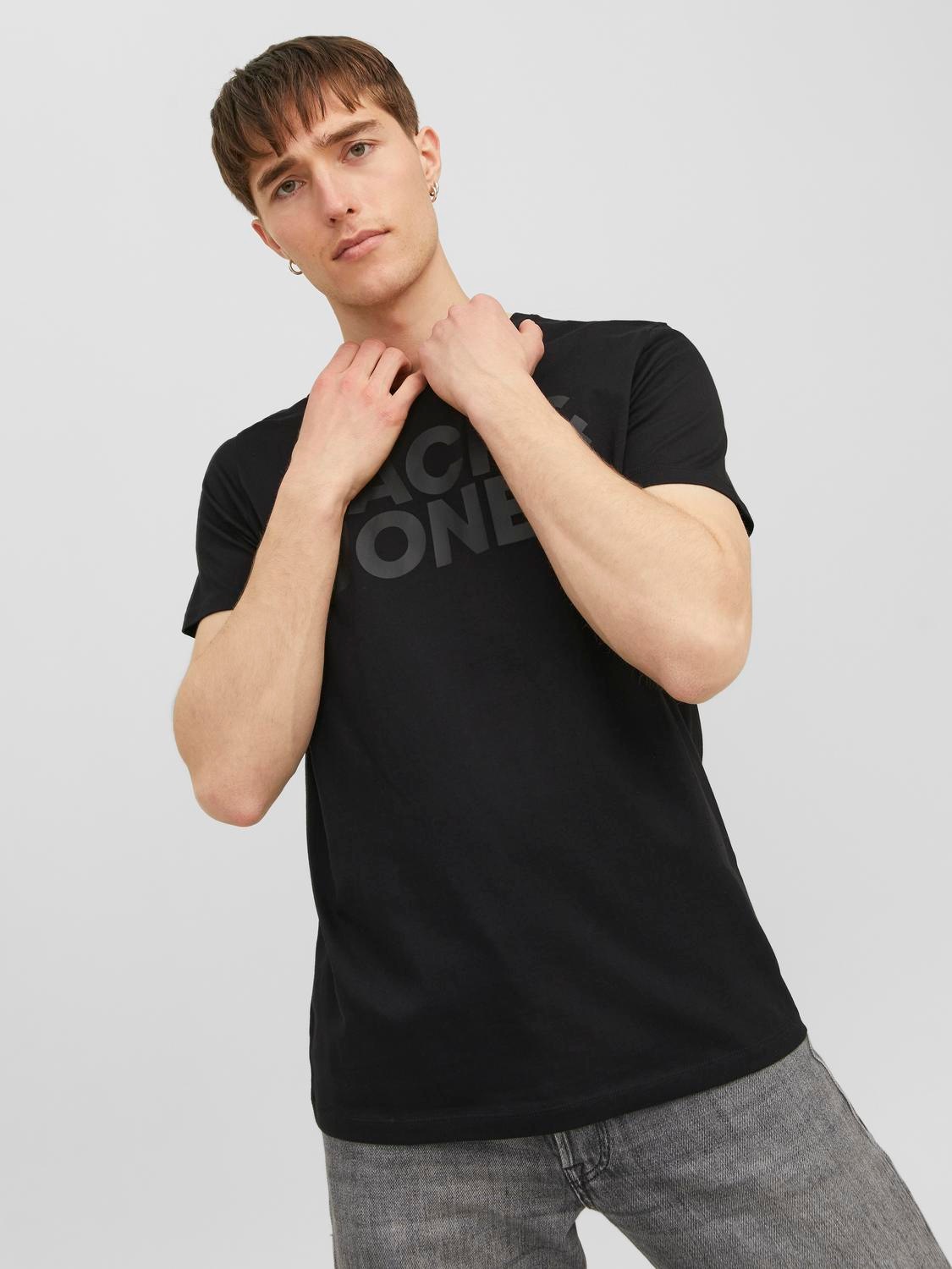 Jack & Jones »JJECORP mit Logo-Print und klassischem Rundhals« mit Rundhalsausschnitt