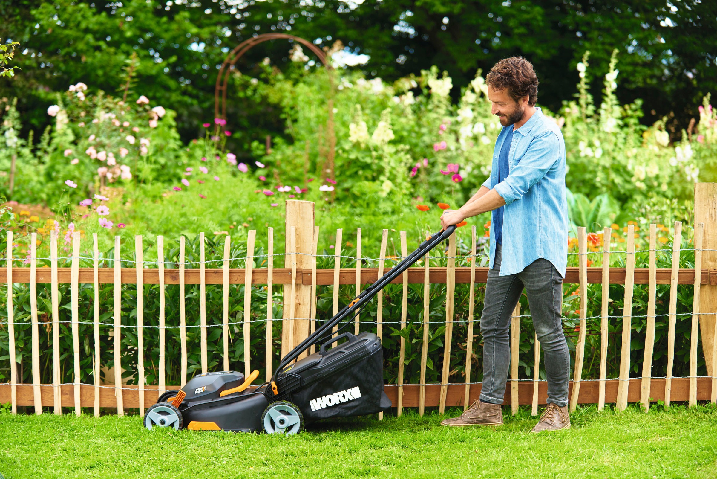 Worx Akkurasenmäher »WG743E«, (Set), 40V/ 2x4Ah 500m², 40cm/20-80mm, 45 Liter