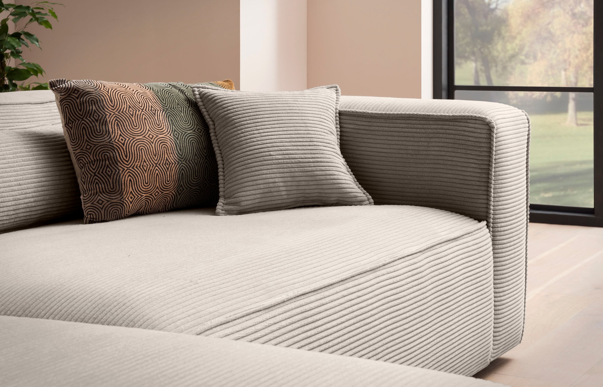 LeGer Home by Lena Gercke Polsterecke »PIARA XXL, L-Form mit Schlaffunktion, Big-Sofa in Cord o. Leinenoptik«, Hocker stellbar zum Schlafsofa (Krokodilverbinder), tiefe Sitzfläche