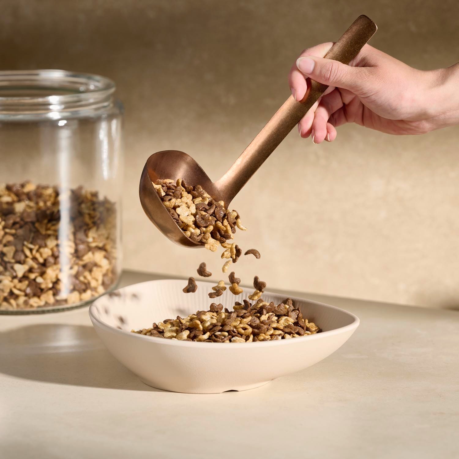 APS Schöpflöffel »BULQ, Löffel aus 18/8 Edelstahl« Fassungsvermögen von 120 ml, ideal zum Servieren von Saucen