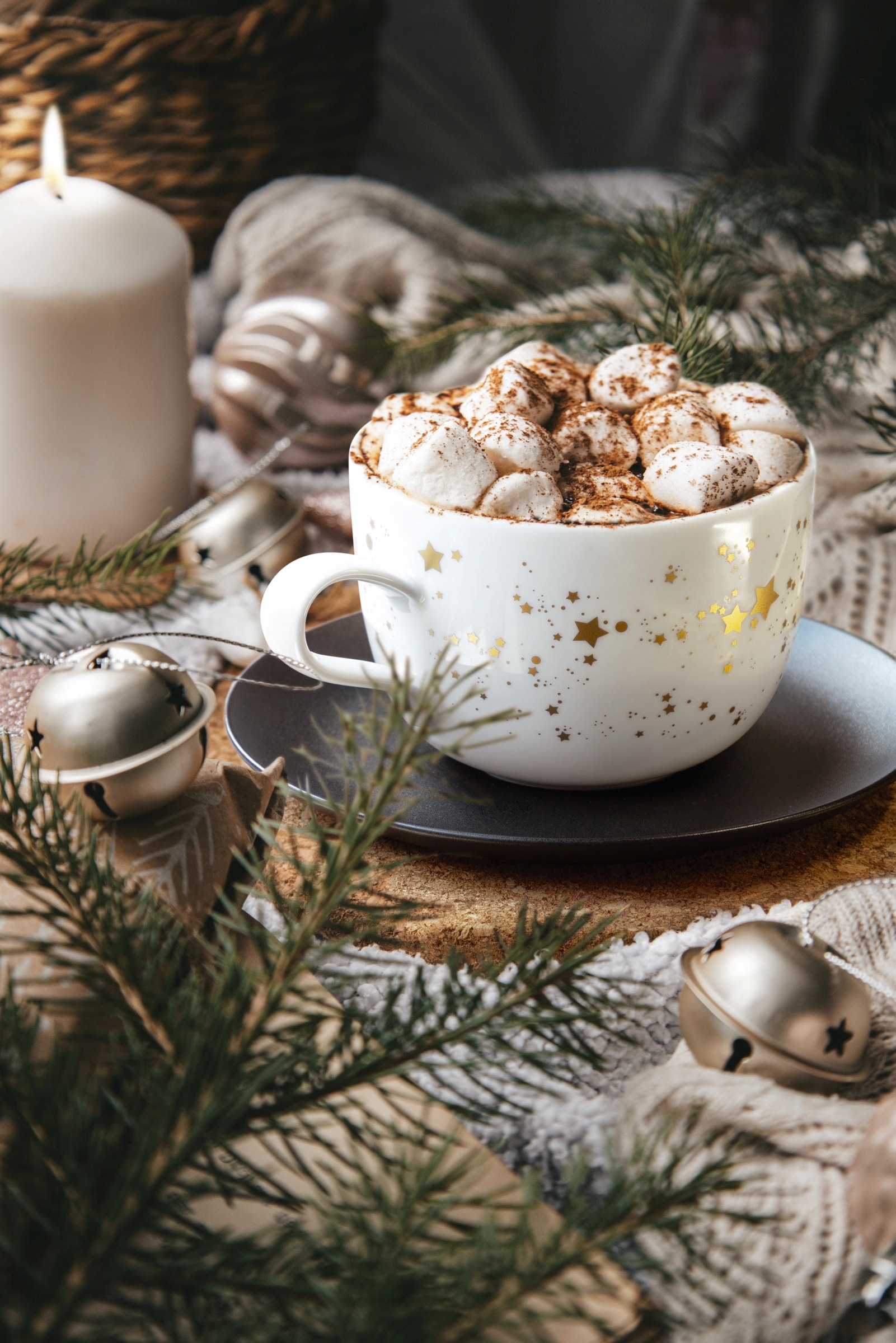 Seltmann Weiden Tasse »Liberty - Golden Stars«, (1 tlg.), Milchkaffeeoberta günstig online kaufen