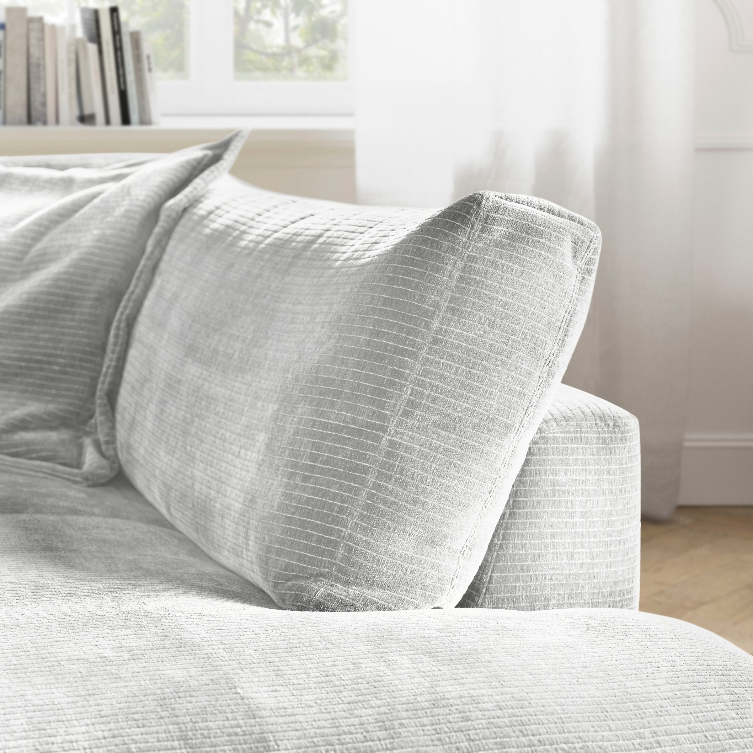 Musterring Ecksofa »Lucia«, mit großem Longchair, verschiedene Farben, B304 x T224 cm