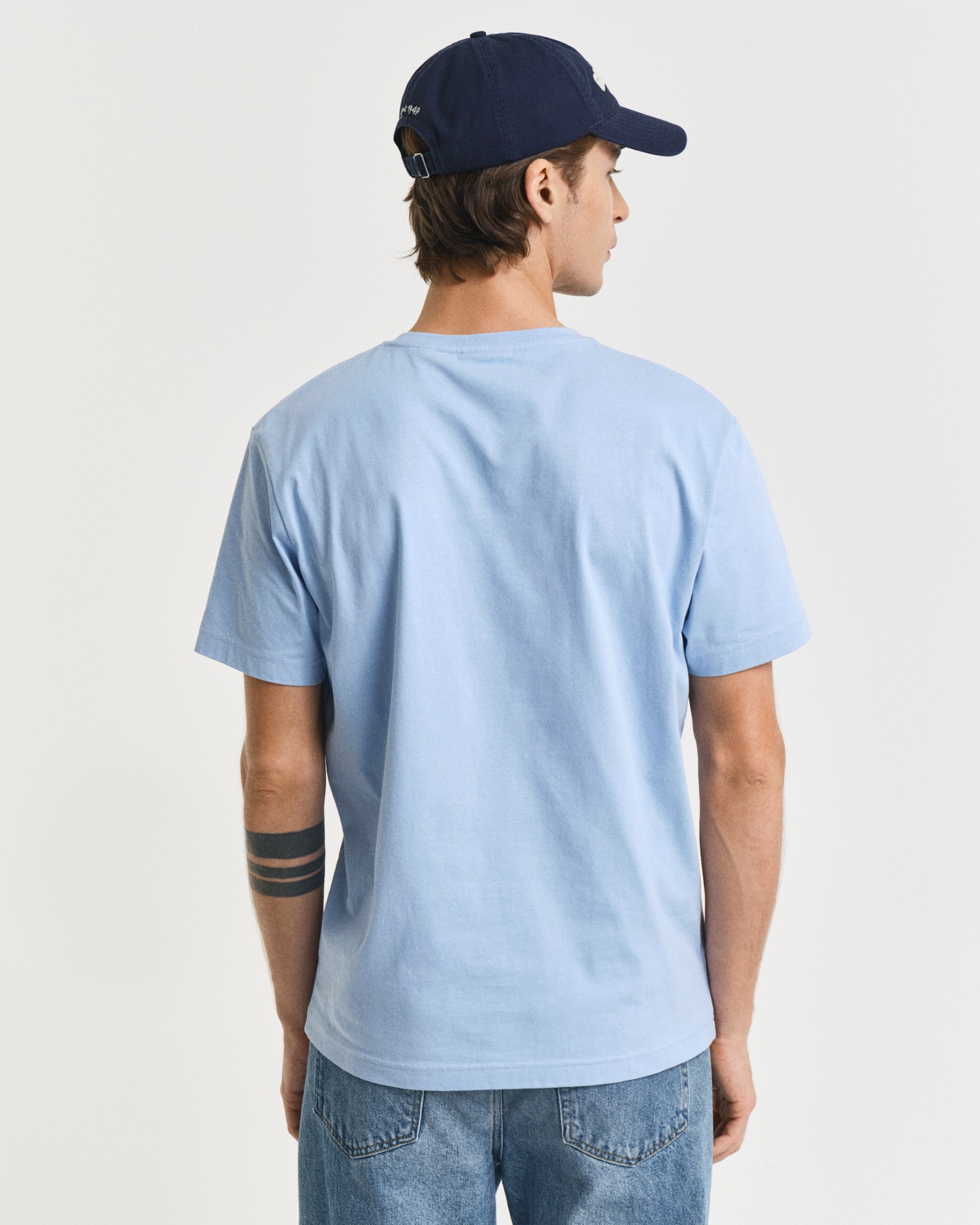 Gant T-Shirt »REG SHIELD SS T-SHIRT« mit Logostickerei auf der Brust