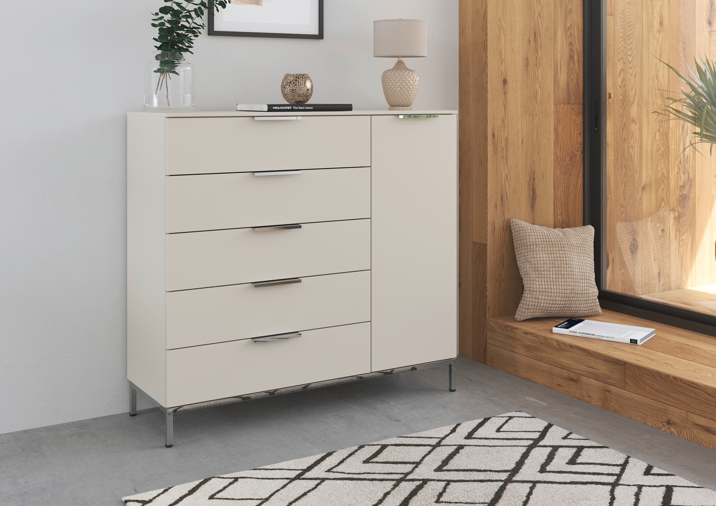 rauch Kombikommode »Kommode Türkommode Sideboard Kombikommode FLIPP«, (Breite 120 cm mit 2 Einlegeböden), 1-türig mit 5 Schubladen und Soft-Close-Funktion