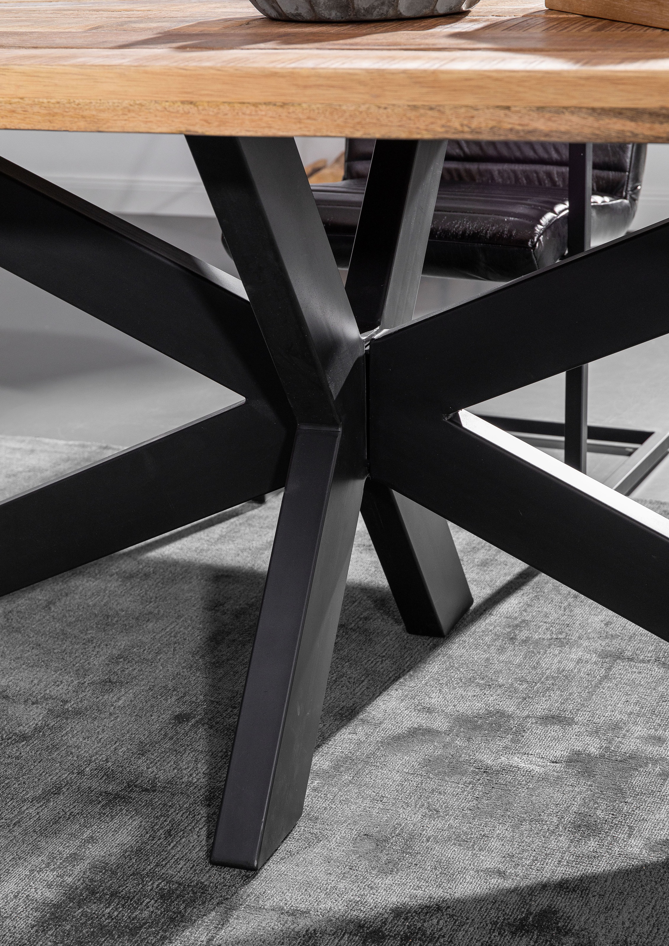 Gutmann Factory Esstisch