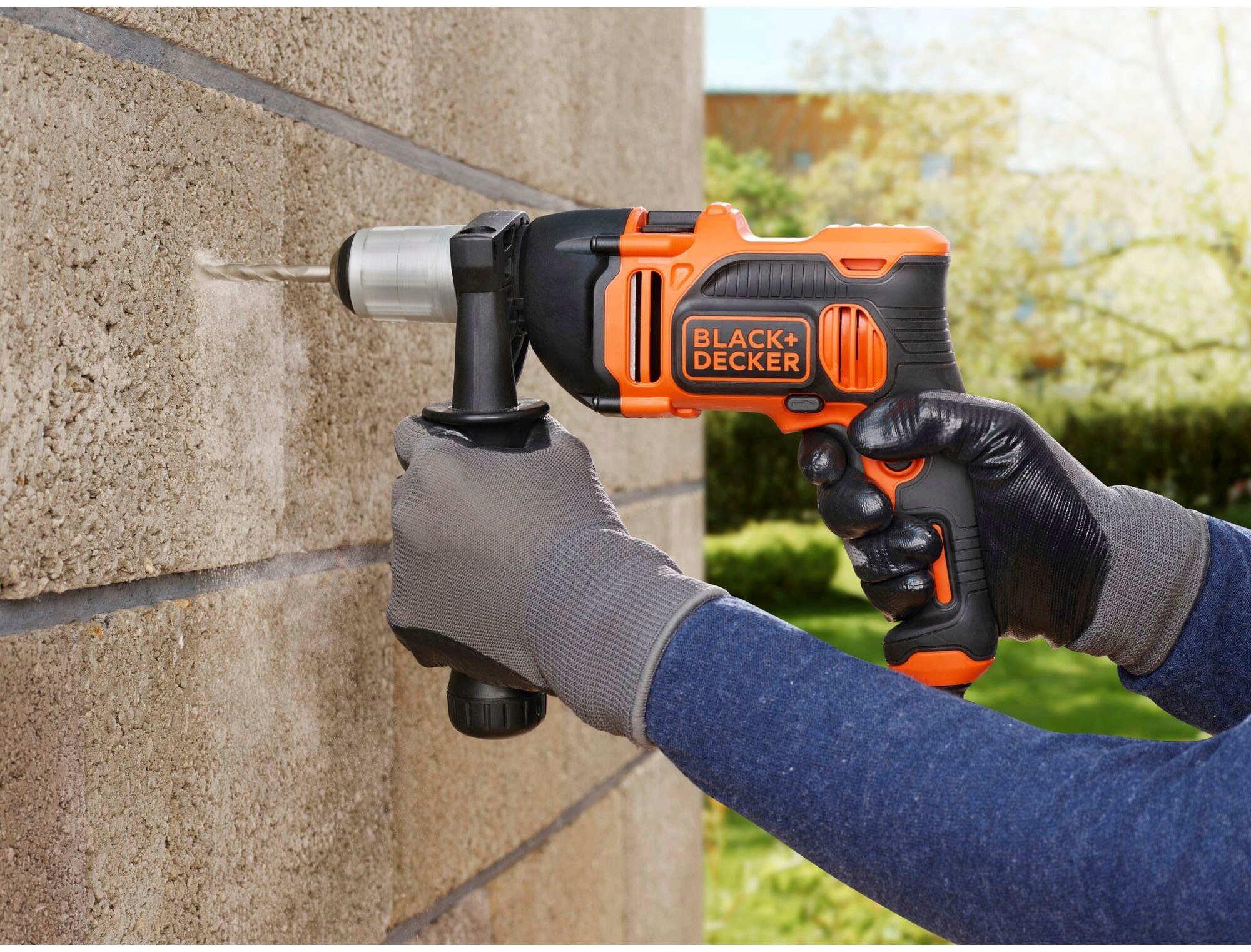 Black + Decker Schlagbohrmaschine, (Set), 32-teiliges Zubehör und 16" Werkzeugbox