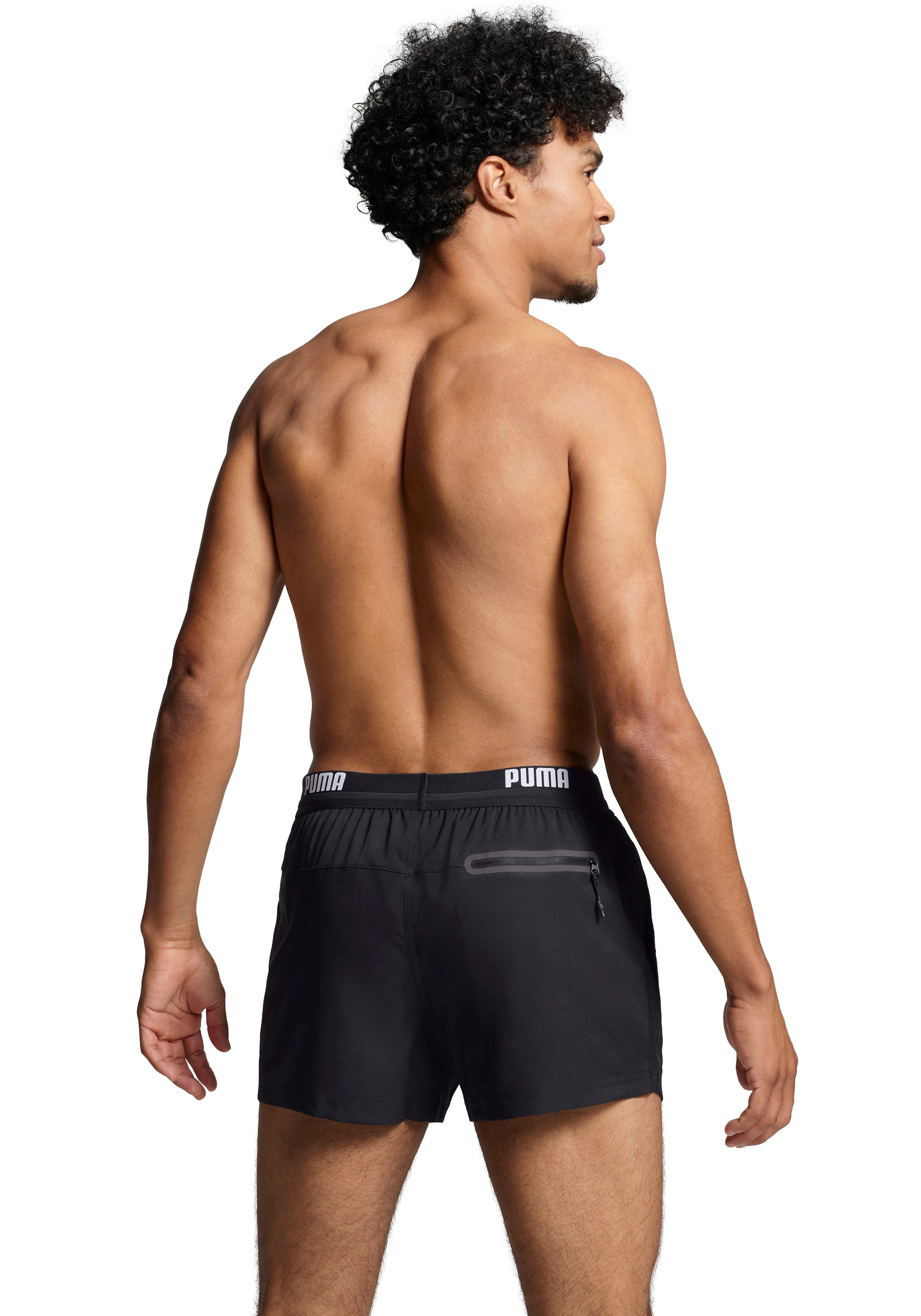 PUMA Badeshorts »PUMA SWIM MEN LOGO SHORT LENGTH SWIM SHORTS«, Seitentaschen, Gesäßtasche mit Reißverschluss, Kordelzug