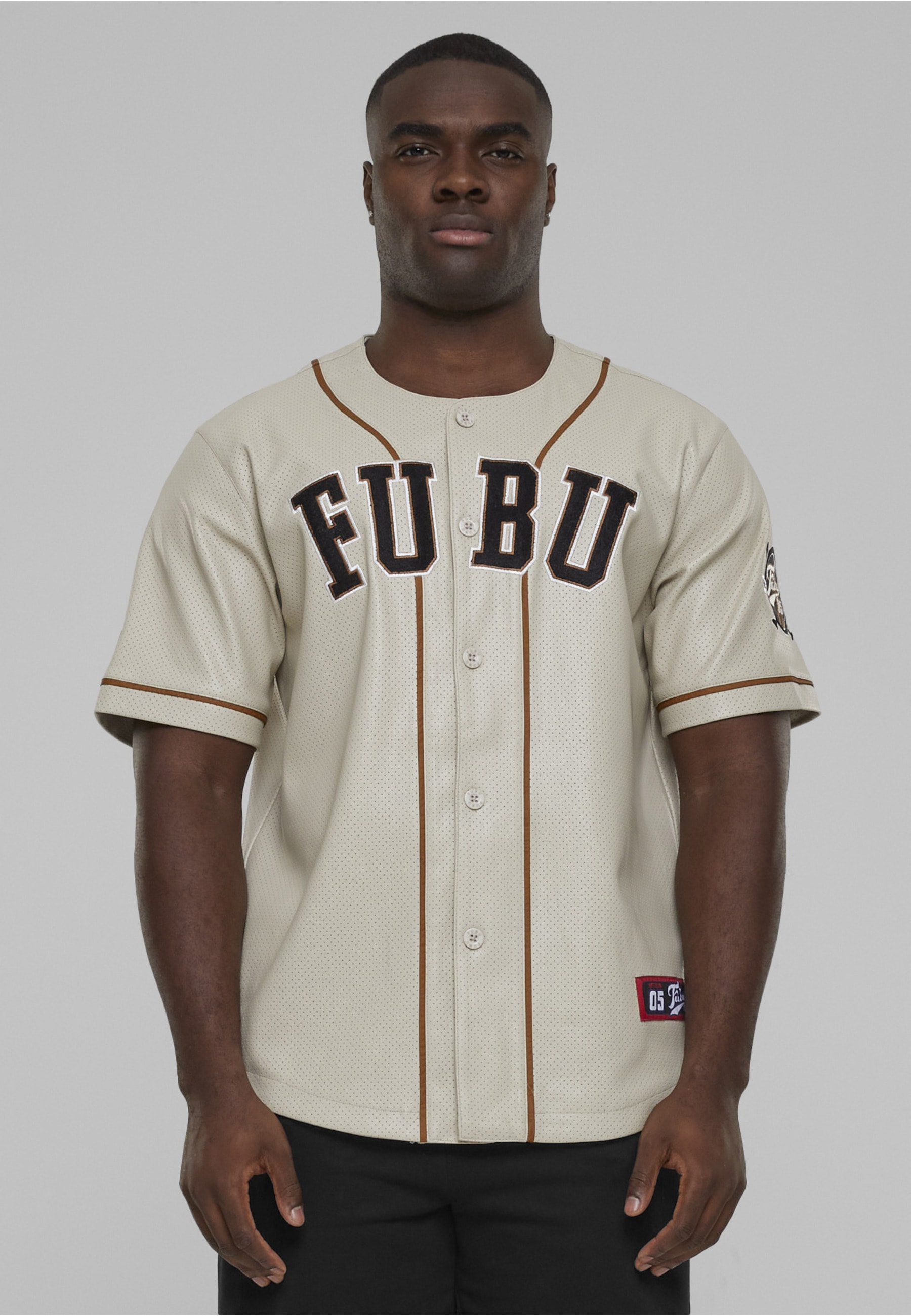 Fubu T-Shirt »Fubu Herren FM233-007-1 FUBU College Leather Baseball Jersey« 1 Stk.