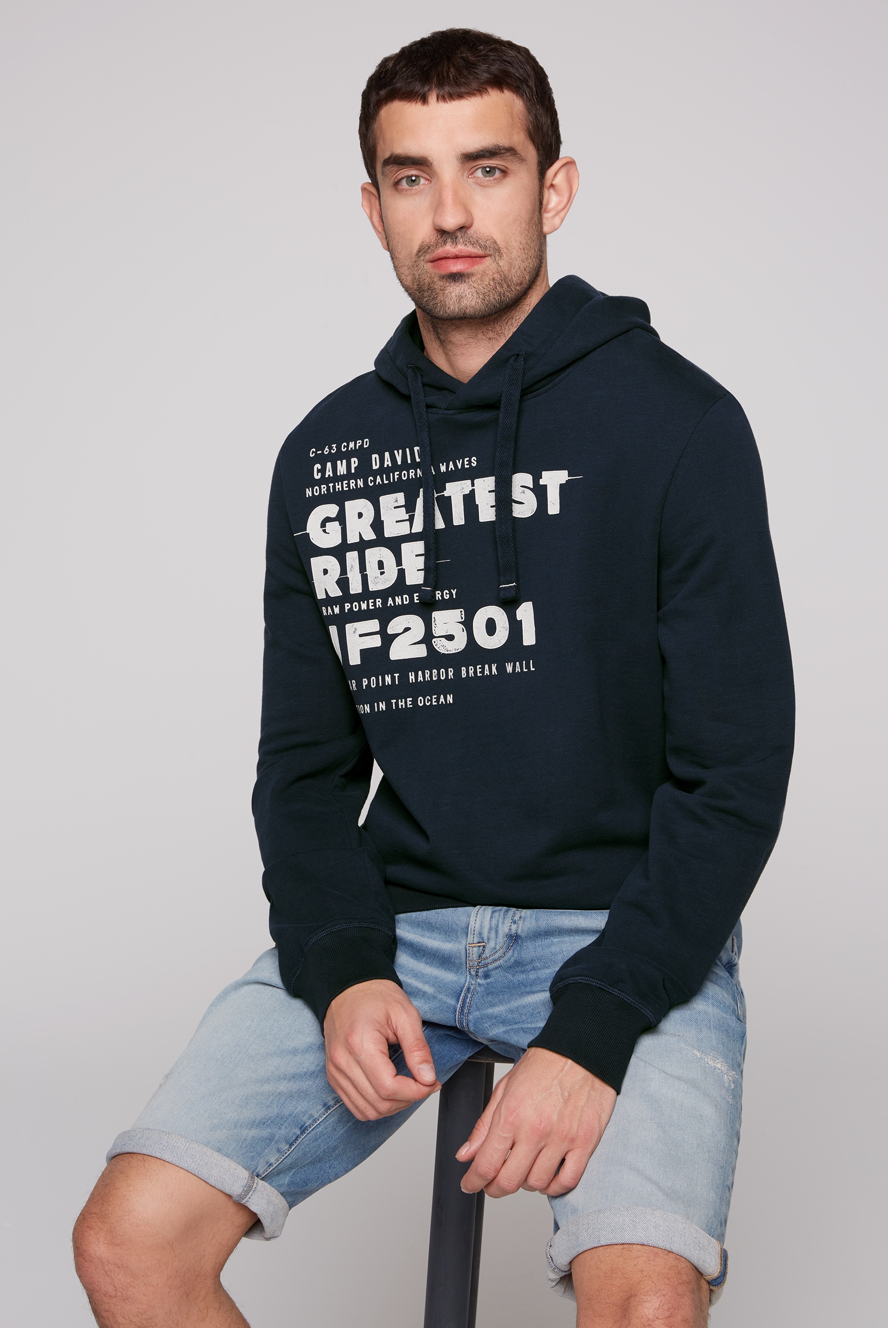 CAMP DAVID Kapuzensweatshirt, mit kontrastreichem Print