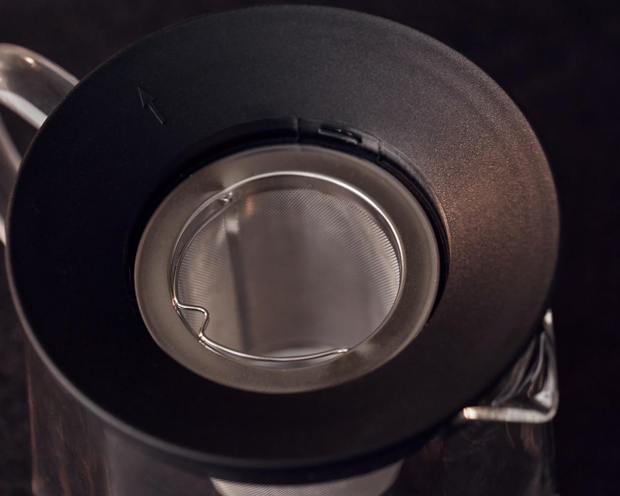 RESTO Kitchenware Teekanne »Ain, hitzebeständige Glaskanne im 3D Design, Höhe ca. 12 cm«, 1 l, (4 St.), mit herausnehmbarem Filtersieb aus Edelstahl, im Geschenkkarton