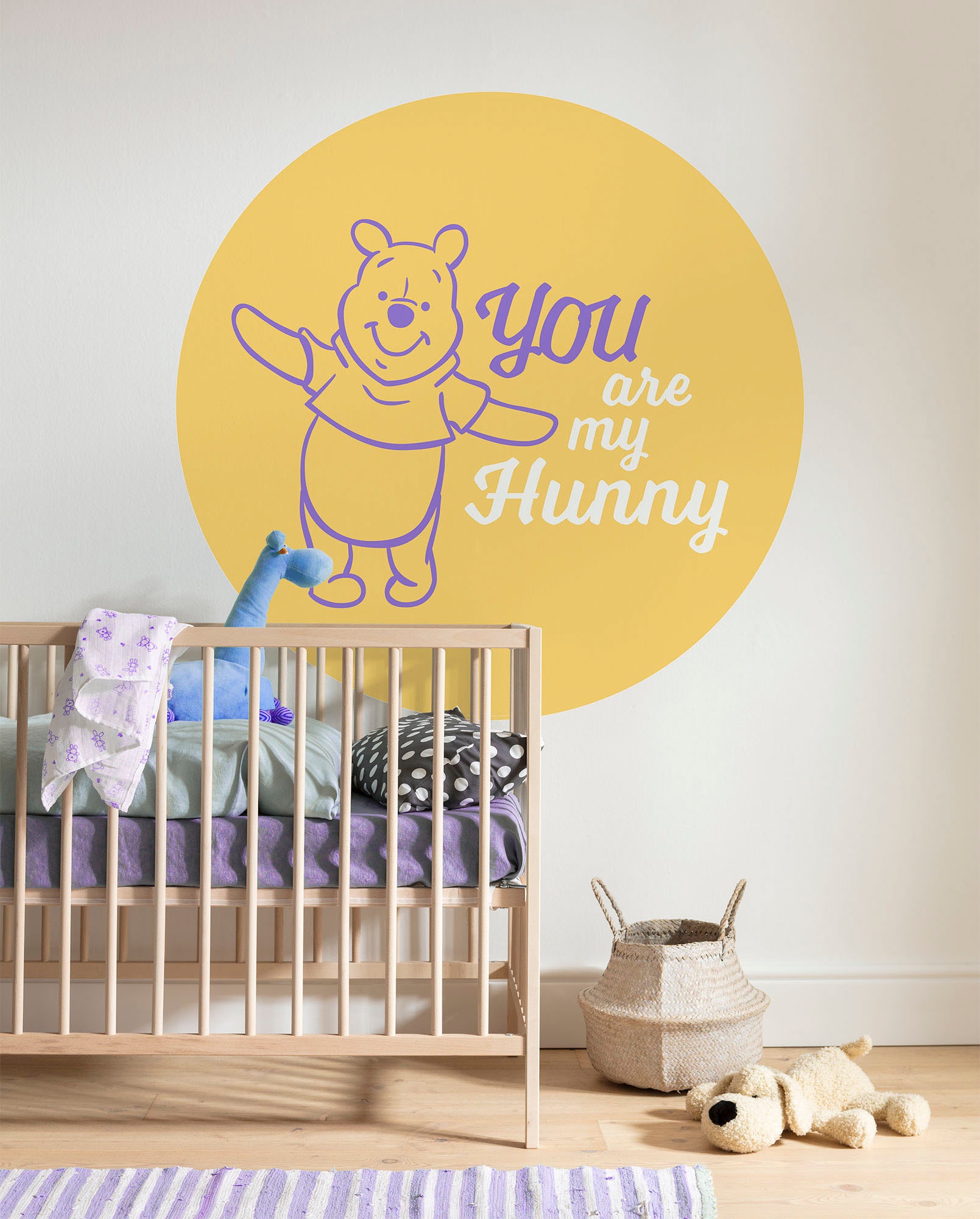 Komar Wandtattoo »selbstklebendes Vlies - Winnie the Pooh My Hunny - Größe 125 x 125 cm«, (1 St.), rund und selbstklebend