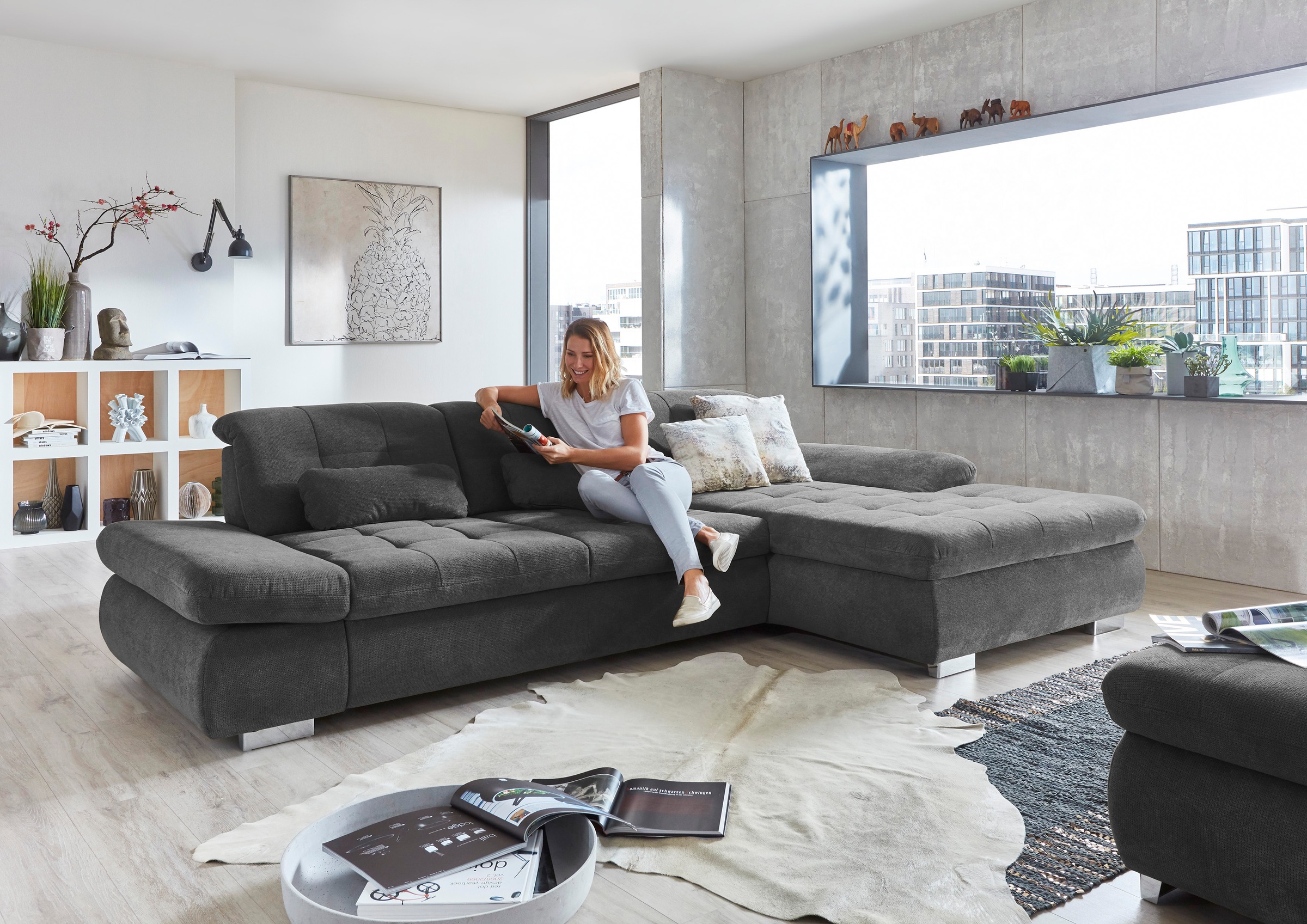 Die PlanBar Ecksofa »MP-IN17004 L-Form«, wahlweise mit Bettfunktion, Sitztiefen- und Kopfteilverstellung