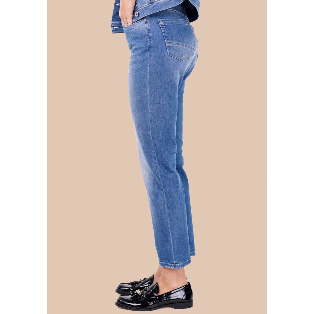 BLUE FIRE Straight-Jeans »JULIE«