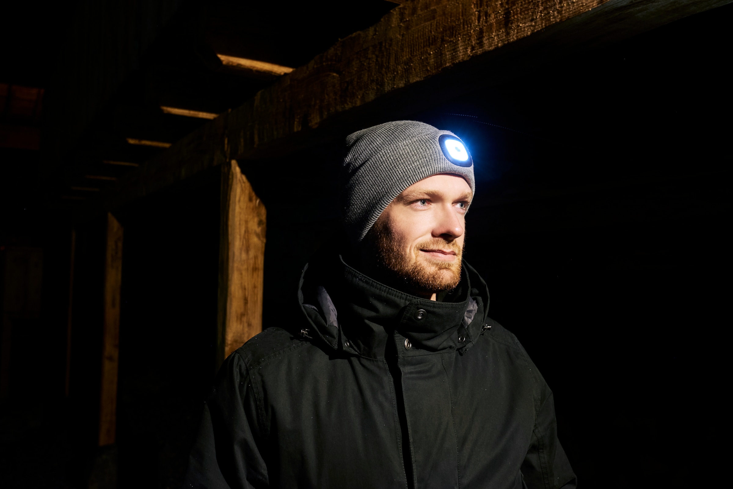 chillouts Beanie »ChillLight Hat« mit integrierter, wiederaufladbarer Leuchte