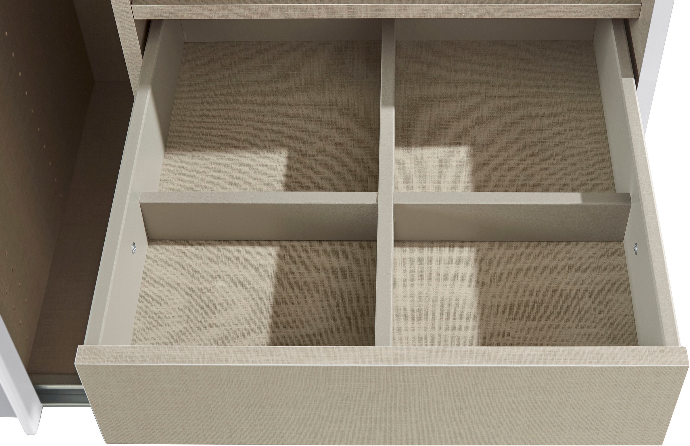 rauch Schwebetürenschrank »Kleiderschrank Schrank Garderobe TOPSELLER OTELI inkl. Inneneinteilung«, mit 3 Innenschubladen sowie zusätzlichen Einlegeböden MADE IN GERMANY