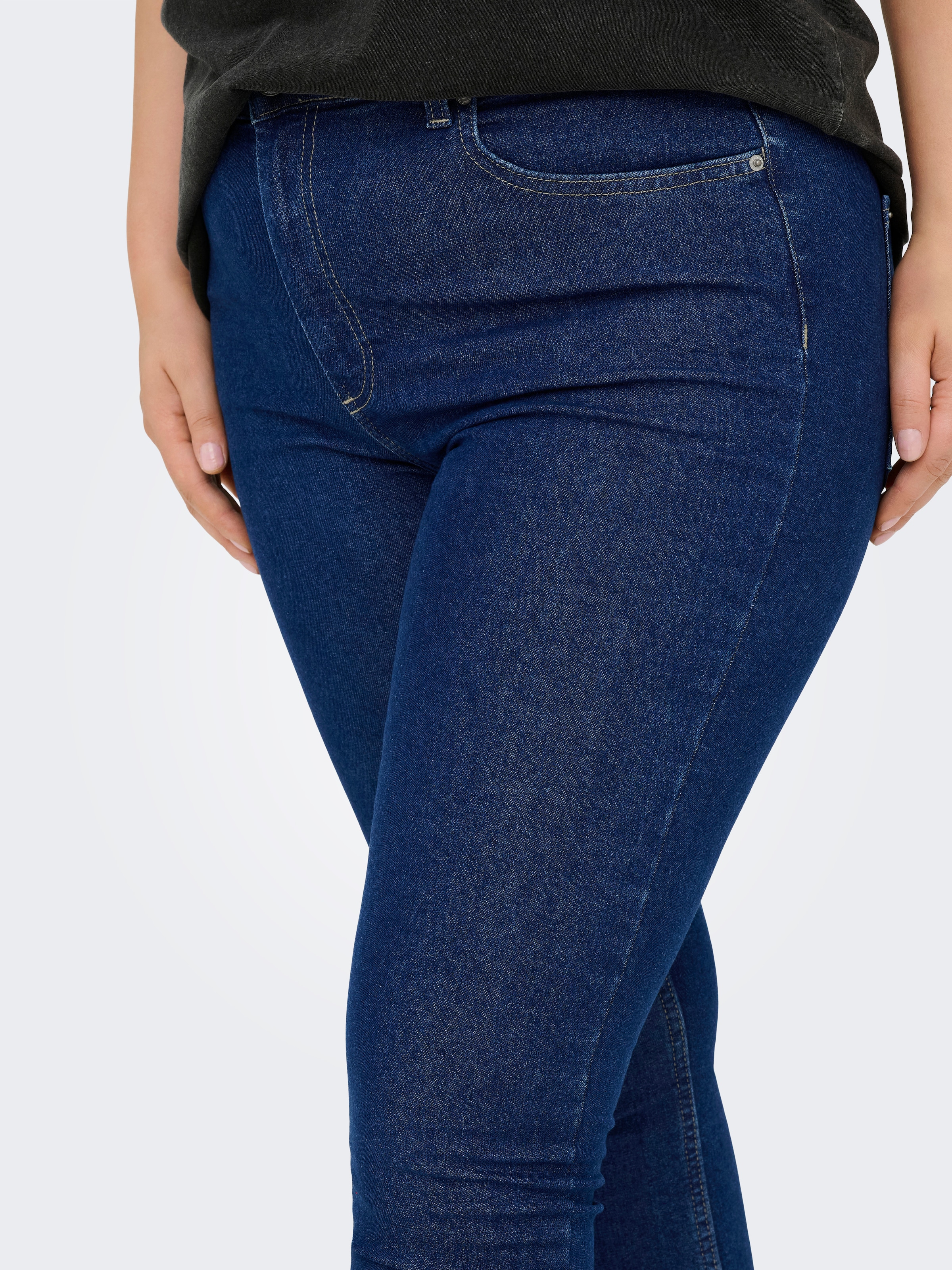 ONLY CARMAKOMA Skinny-fit-Jeans »CARHUSH MID SKINNY ANK RW DNM AKM187«