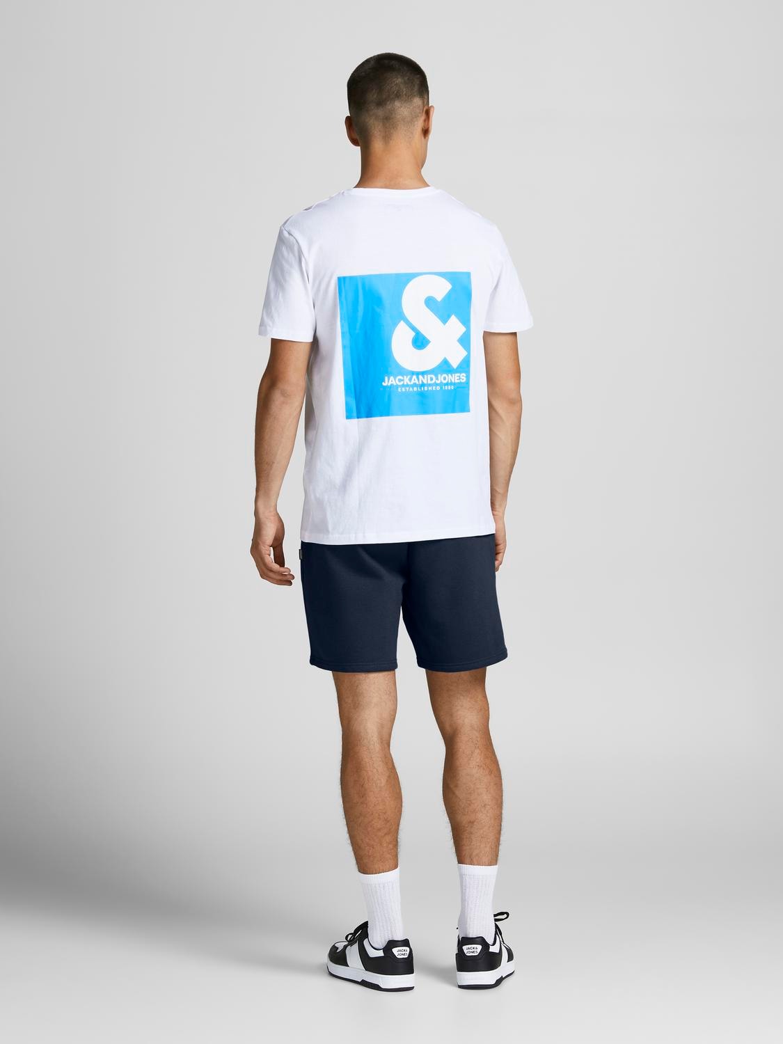 Jack & Jones Sweatshorts »JPSTGORDON mit elastischem Bund«, unifarben, modisch, regular fit, Webstoff