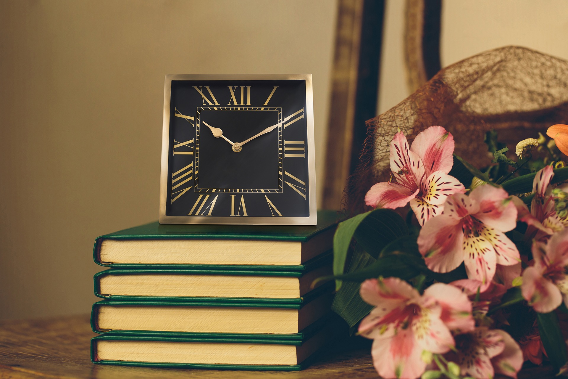 Kayoom Tischuhr »Tischuhr Era 225 Gold« günstig online kaufen