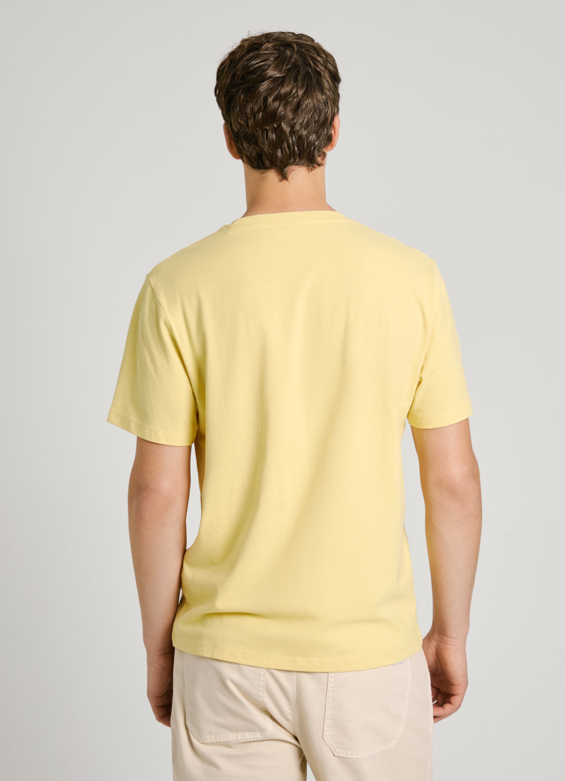 Pepe Jeans T-Shirt »CONNOR« mit gesticktem Logo auf der Brust