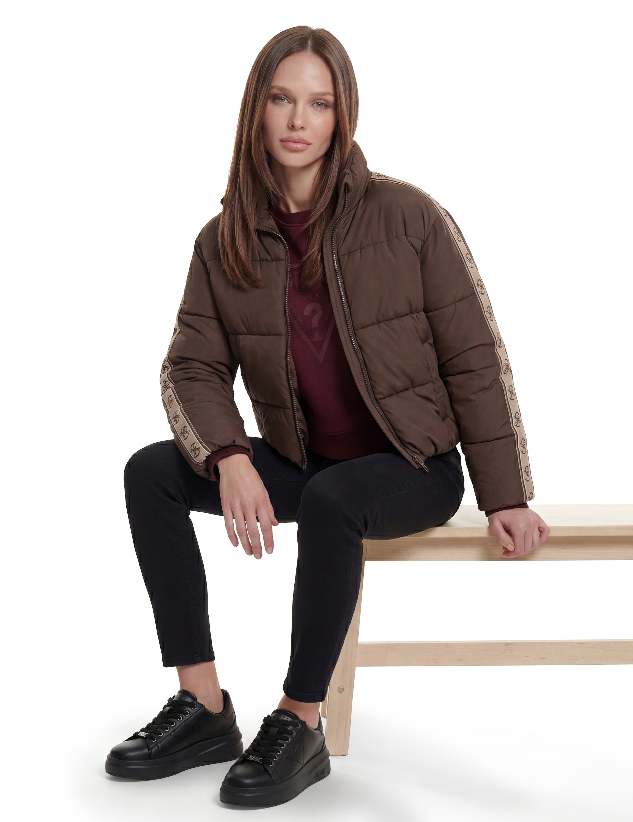 Guess Sweatshirt »NEW CN BASIC TRIANGLE«, mit tonalem Logodruck, Baumwollmix
