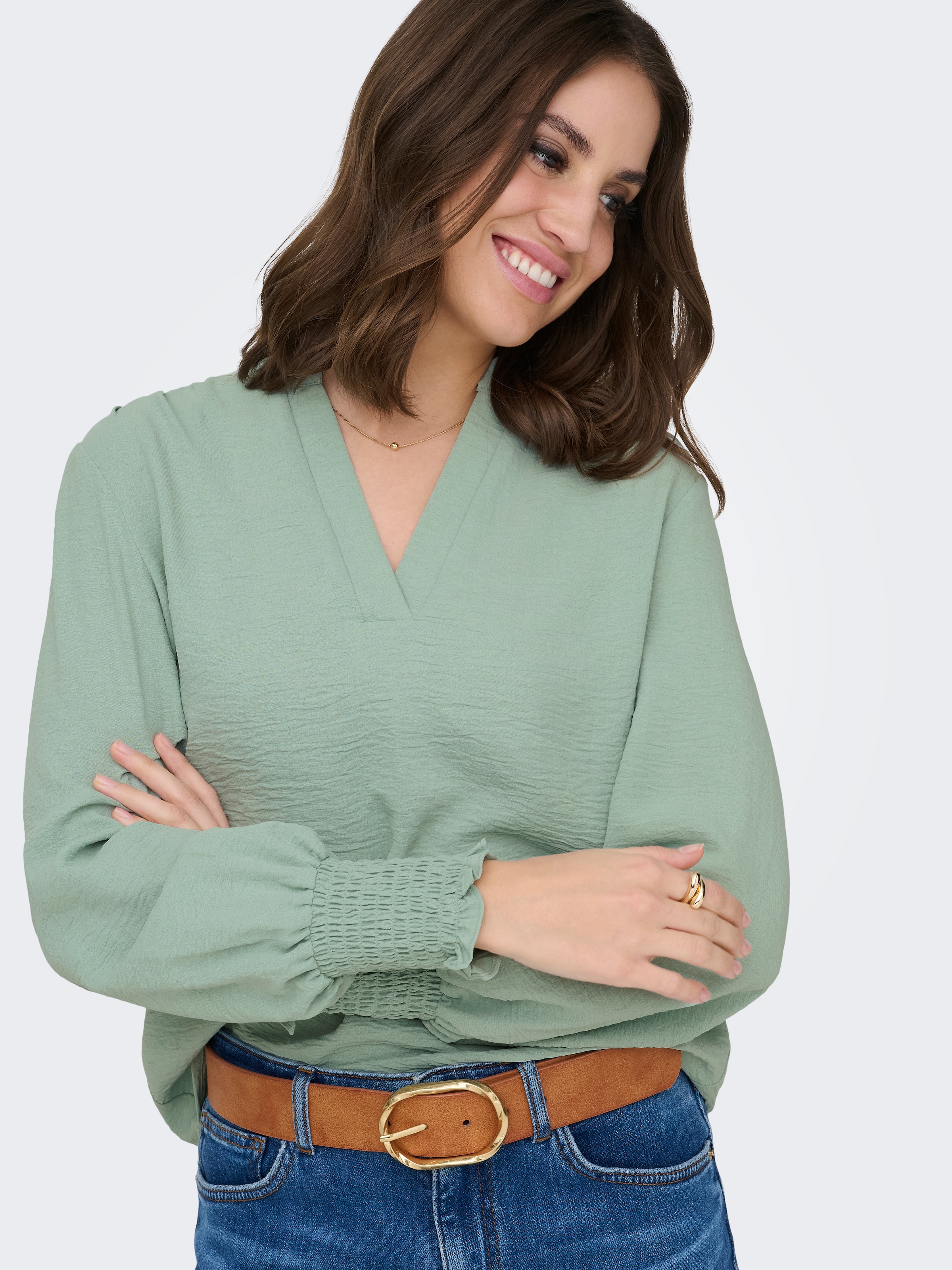 ONLY »ONLMETTE V-NECK LS SMOCK TOP NOOS WVN« Kunstfaser, regular fit