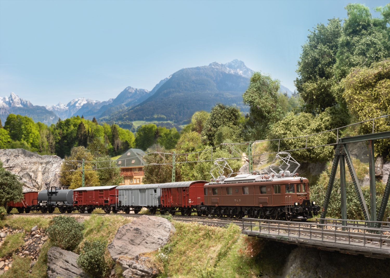 Märklin Elektrolokomotive »Ae 6/8 - 38680« mit Sound und Beleuchtung; Made in Europe